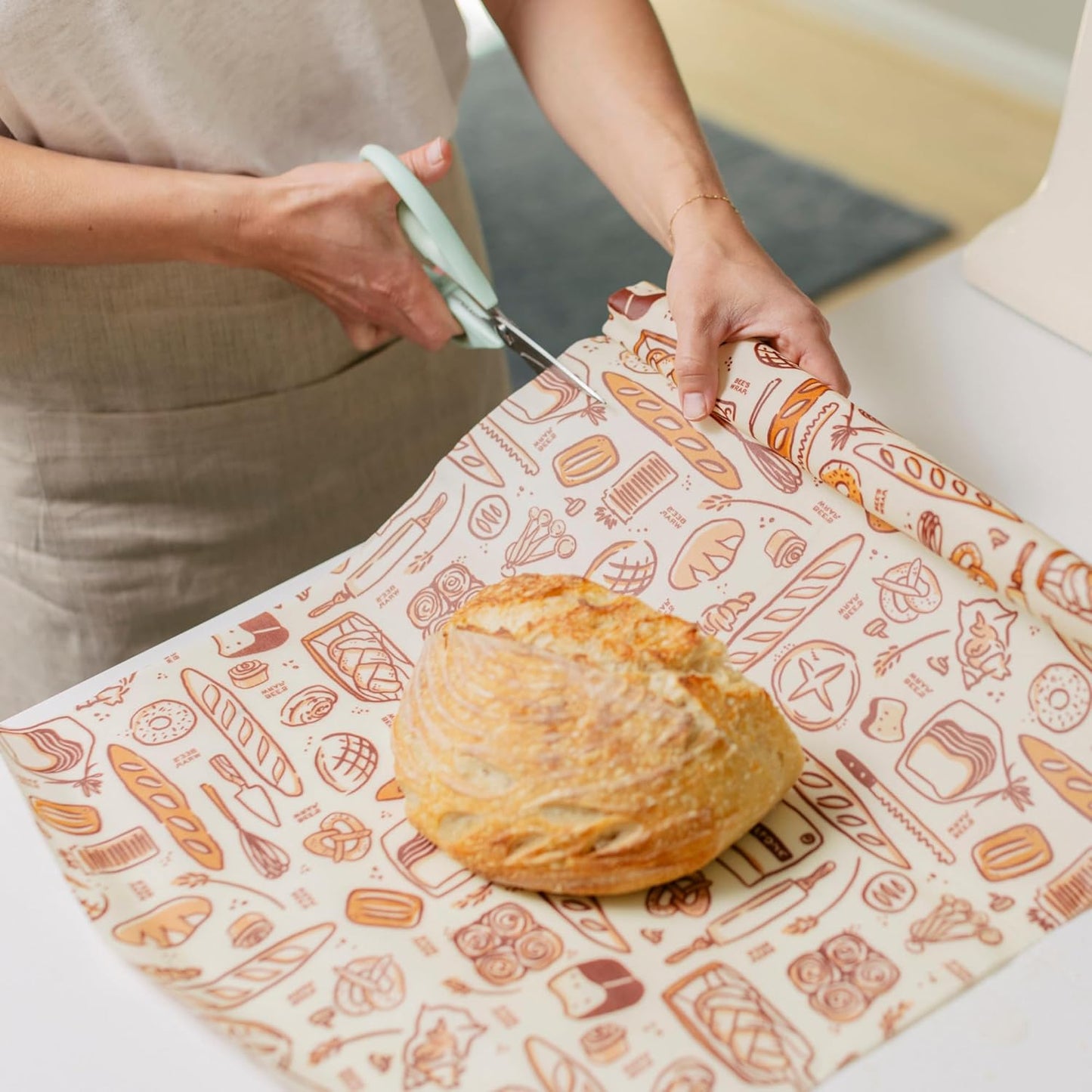Bee's Wrap Beeswax Wraps for Food - Cut to Size 14x52" Wax Paper Roll - Made in USA Reusable Waxed Paper & Bowl Covers - Organic & Eco-Friendly Alternative to Aluminum Foil & Plastic Wrap, Bakery Lane