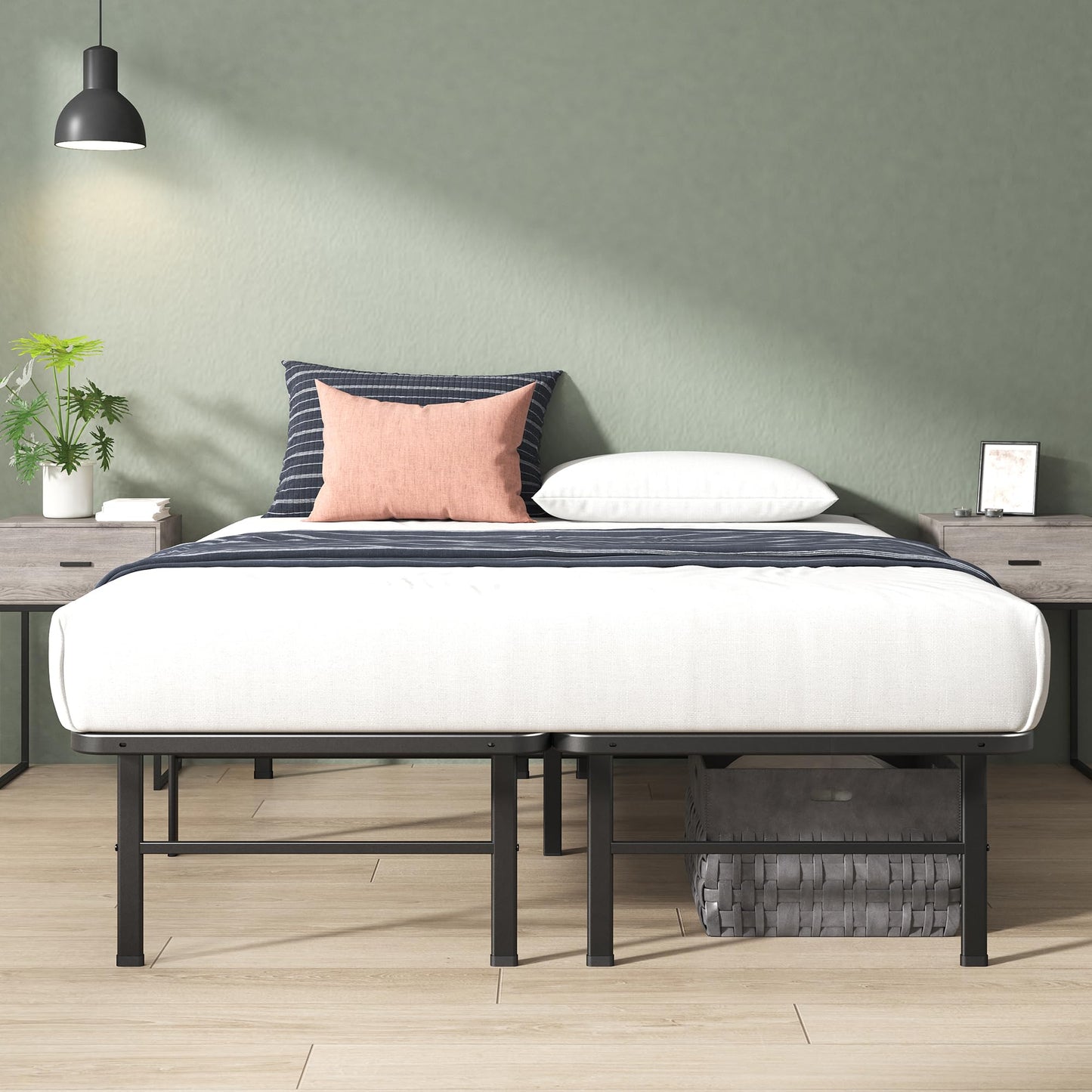 Zinus Rumi 14in Queen Metal Bed Frame, Quick Assembly SmartBase® Mattress Foundation, Heavy Duty Sturdy Steel with No Box Spring Needed, Eco-Friendly Packaging, Black