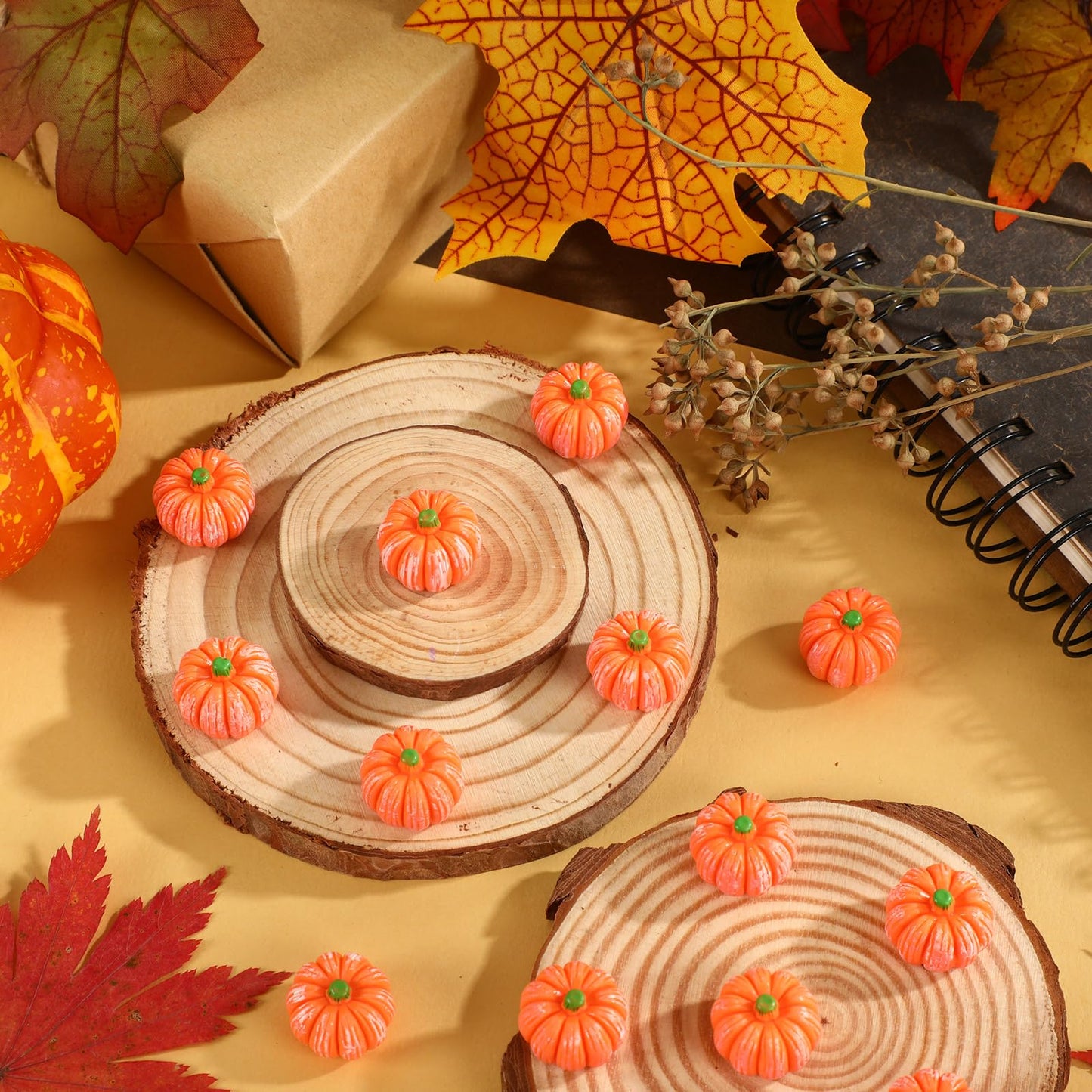 JUNEBRUSHS 50 Pcs Mini Pumpkins Fake Pumpkins Artificial Pumpkins Thanksgiving Ornaments for Vase Filler DIY Crafts Fall Halloween Party Supplies Home Table Decorations