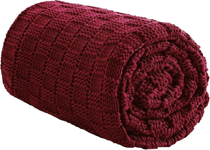 Knitted Weighted Blanket for Adult, No Beads Heavy Blanket 60” x 80'' 20lbs, Breathable Chunky Knit Blanket, Cooling Weighted Blanket for Hot Sleepers, Christmas Home Decor (Red)
