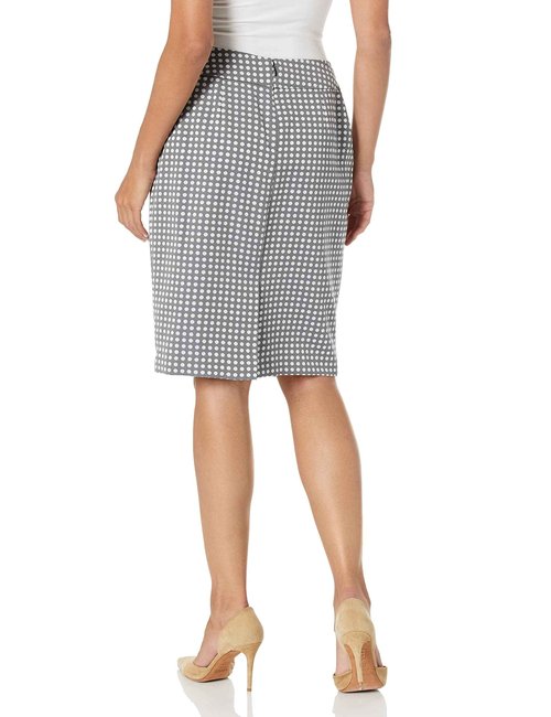 Le Suit Women's JKT/Skirt Suit, Black/Vanilla ICE