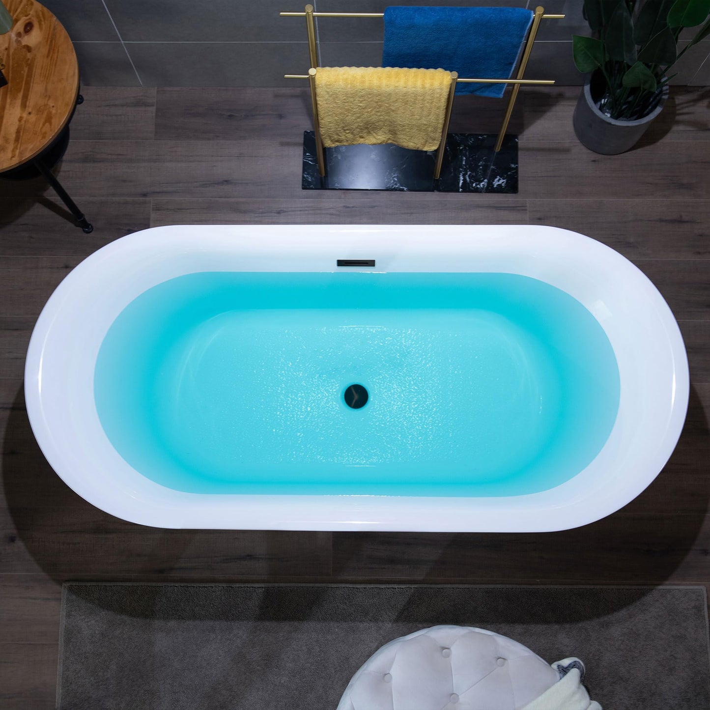 WOODBRIDGE 67" Acrylic Freestanding Bathtub Contemporary Soaking Tub with Matte Black Overflow and Drain,White Tub