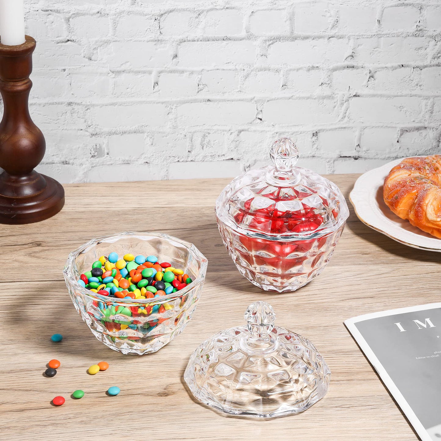 ComSaf Glass Candy Dish with Lid, 9OZ Small Candy Jars with lid for Office Desk, Covered Candy Dish for Office Desk, Decorative Cute Glass Jar, Jewelry Box for Wedding Party Buffet Decor