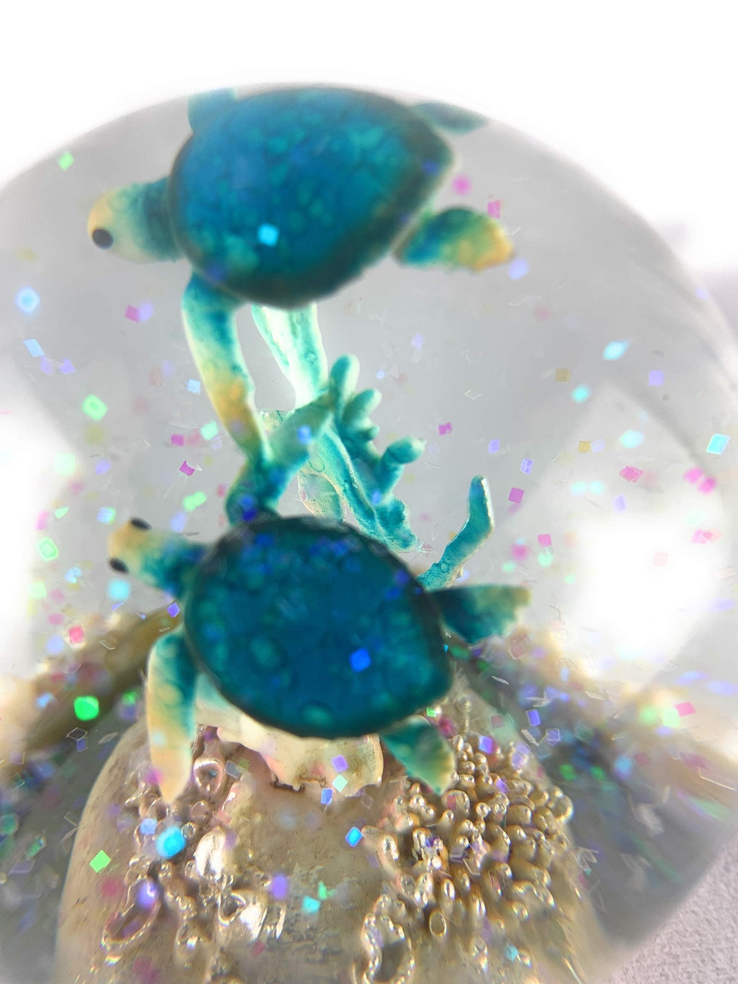 Sea Turtle Snow Globe Ocean Life Beach Themed Gift Decor Figurine, 4.5x3.5 inches