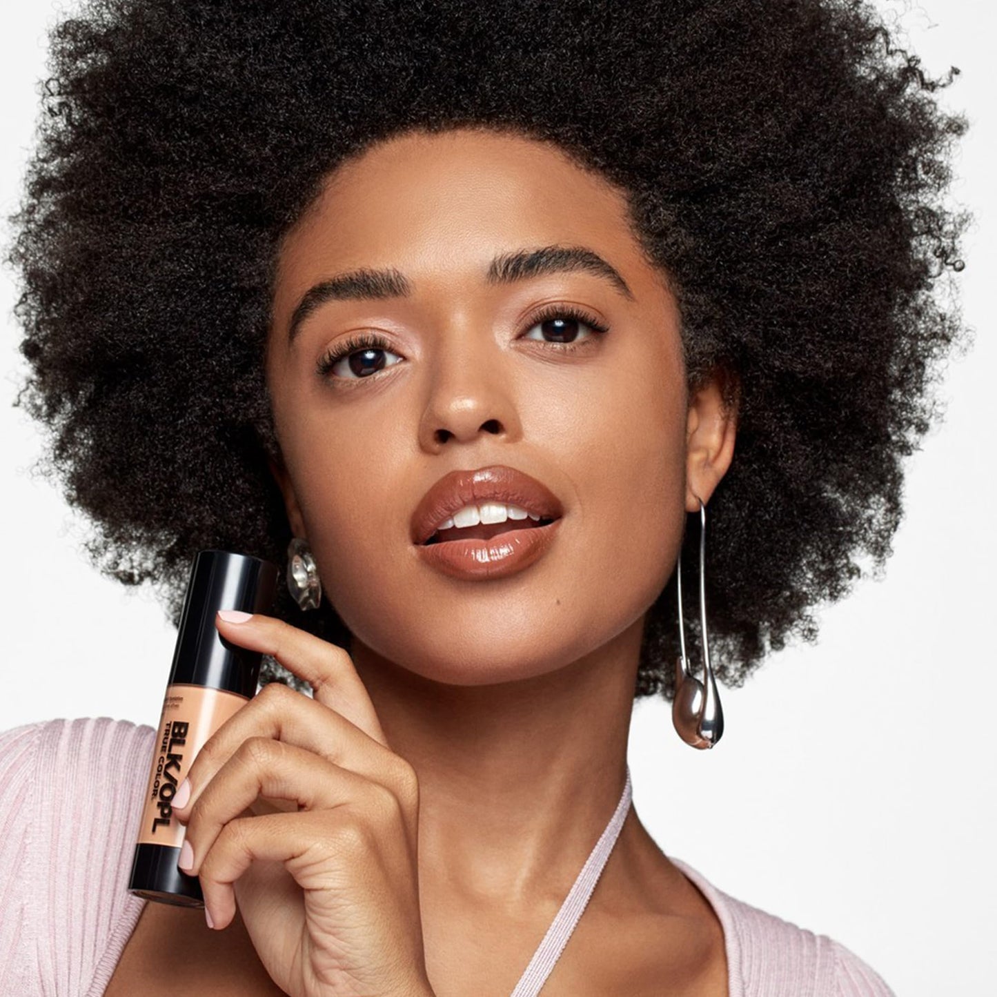 BLK/OPL TRUE COLOR Pore Perfecting Liquid Foundation, Hazelnut - enriched with Vitamins C & E, paraben-free, fragrance-free, cru