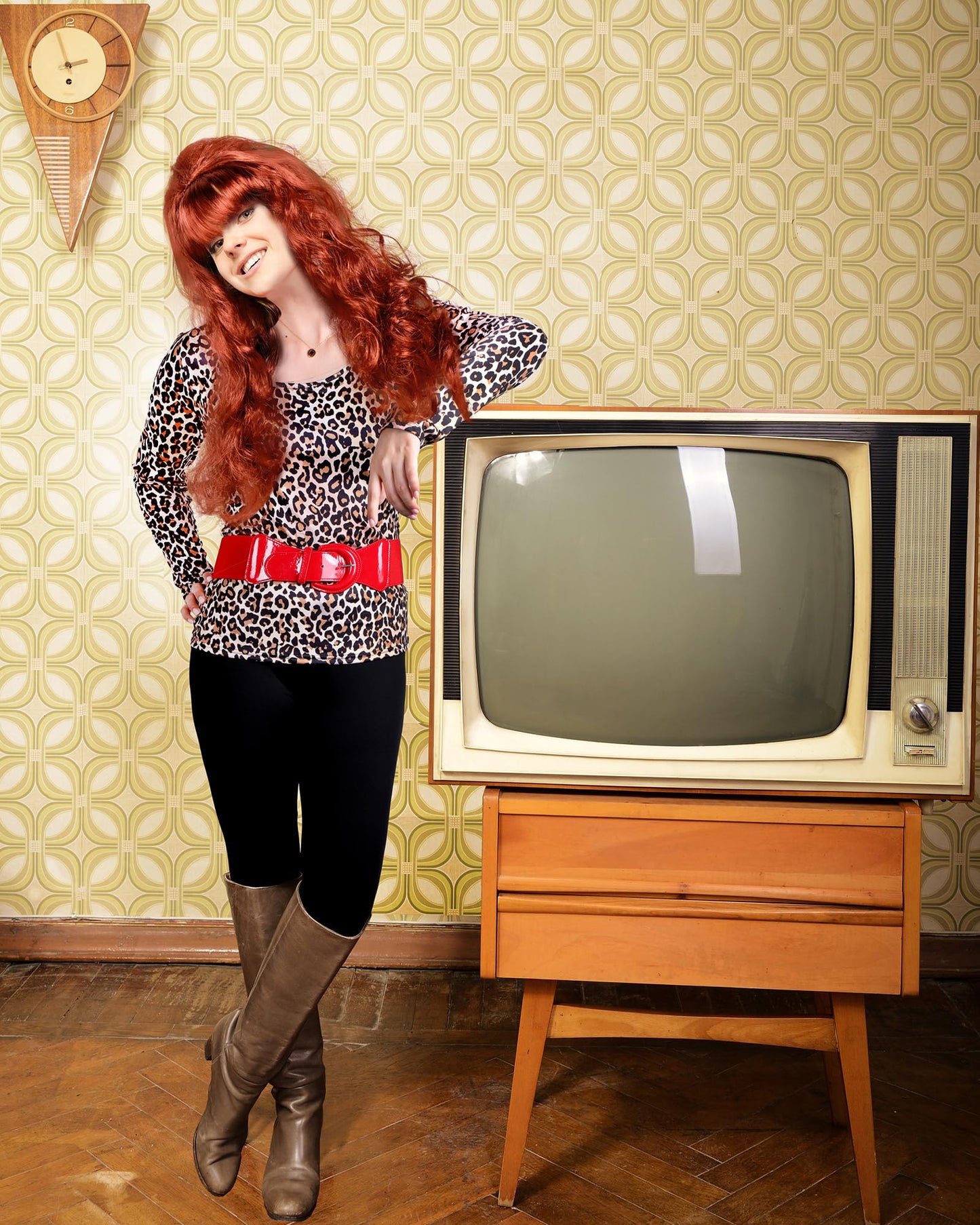 Bonuci 4 Pcs Halloween 80s Costume Married Women Leopard Printed Tops Tights Copper Red Wig Wide Stretchy Belt for Cosplay(Large)