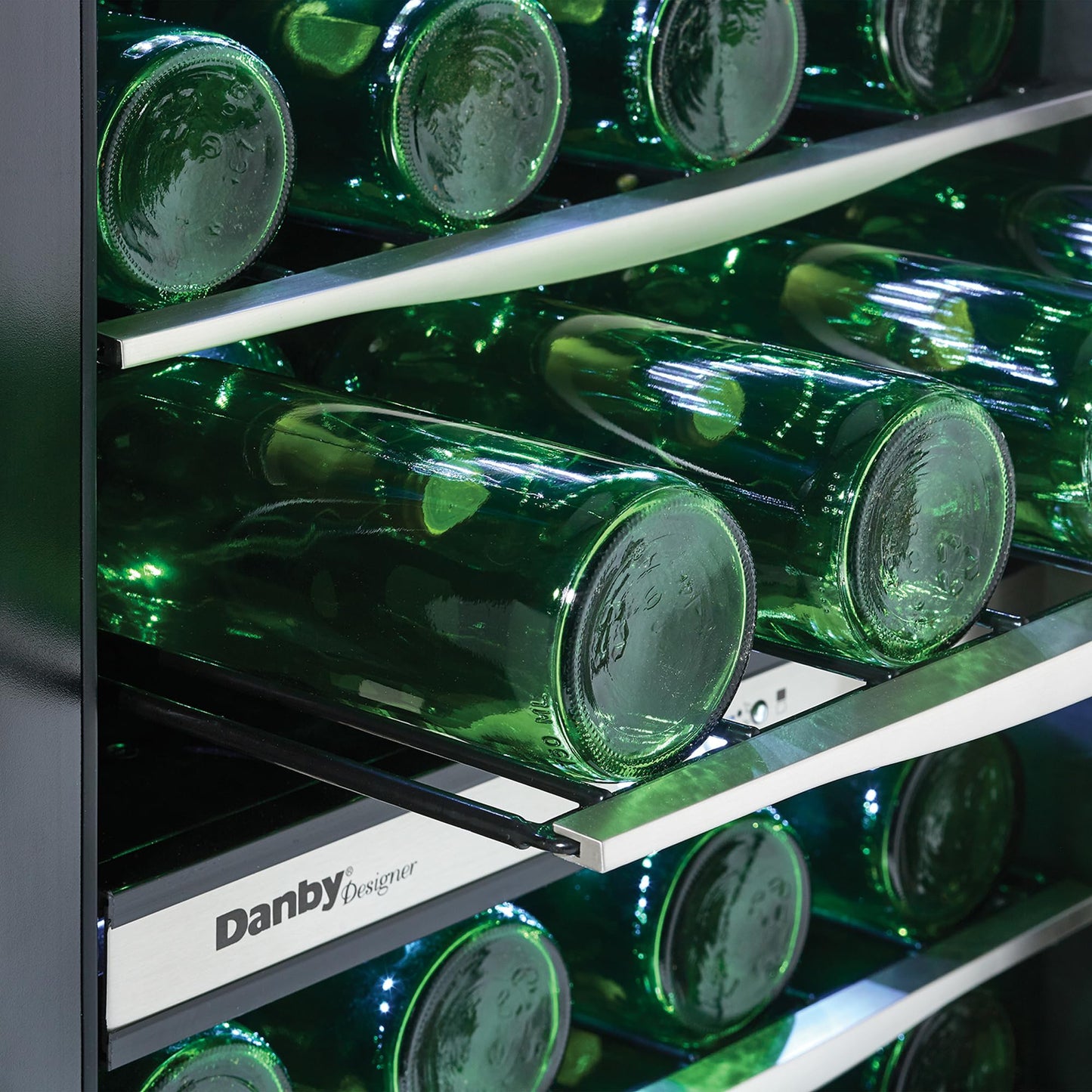Danby 38 Bottle Free-Standing Wine Cooler in Stainless Steel DWC040A3BSSDD