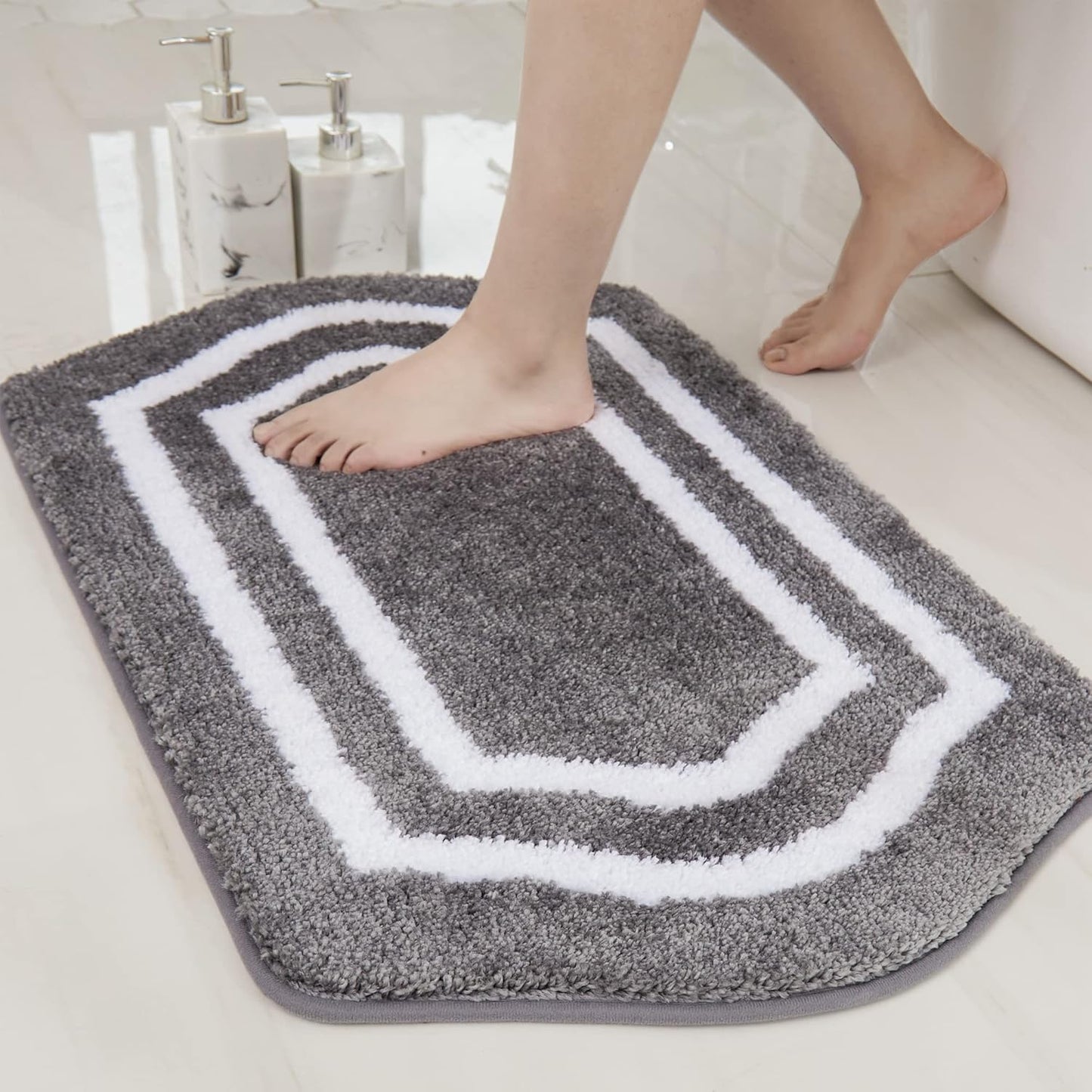 COSY HOMEER Extra Thick Bath Linen Sets Rugs - Anti-Slip Bath Mats Soft Plush 100% Strong Polyester Living Room Bathroom Water Absorbent(Grey,20x32 - Inches)