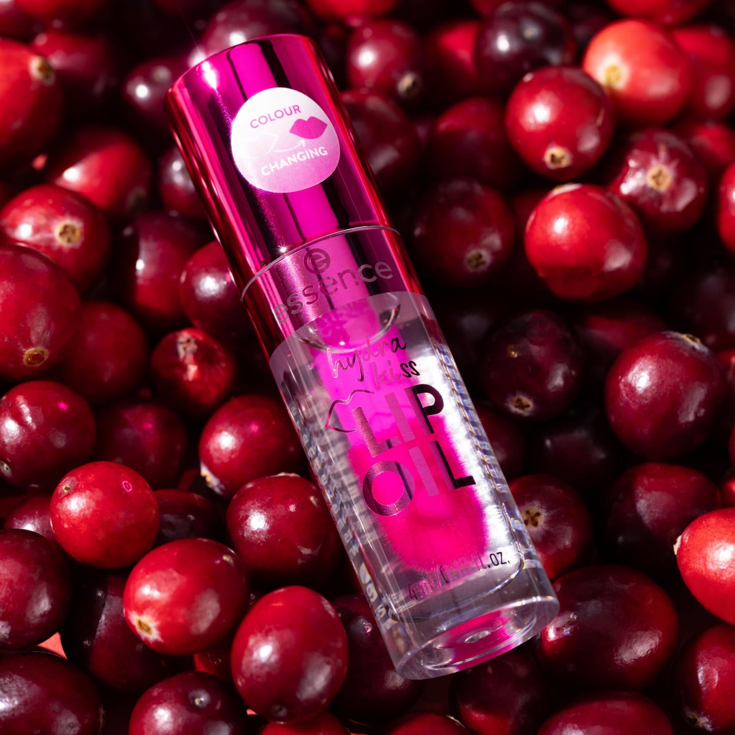 essence | Hydra Kiss Lip Oil |Intense Hydration & Glossy Finish | Infused with Hyaluronic Acid, Vitamin E & Jojoba Oil | Vegan &