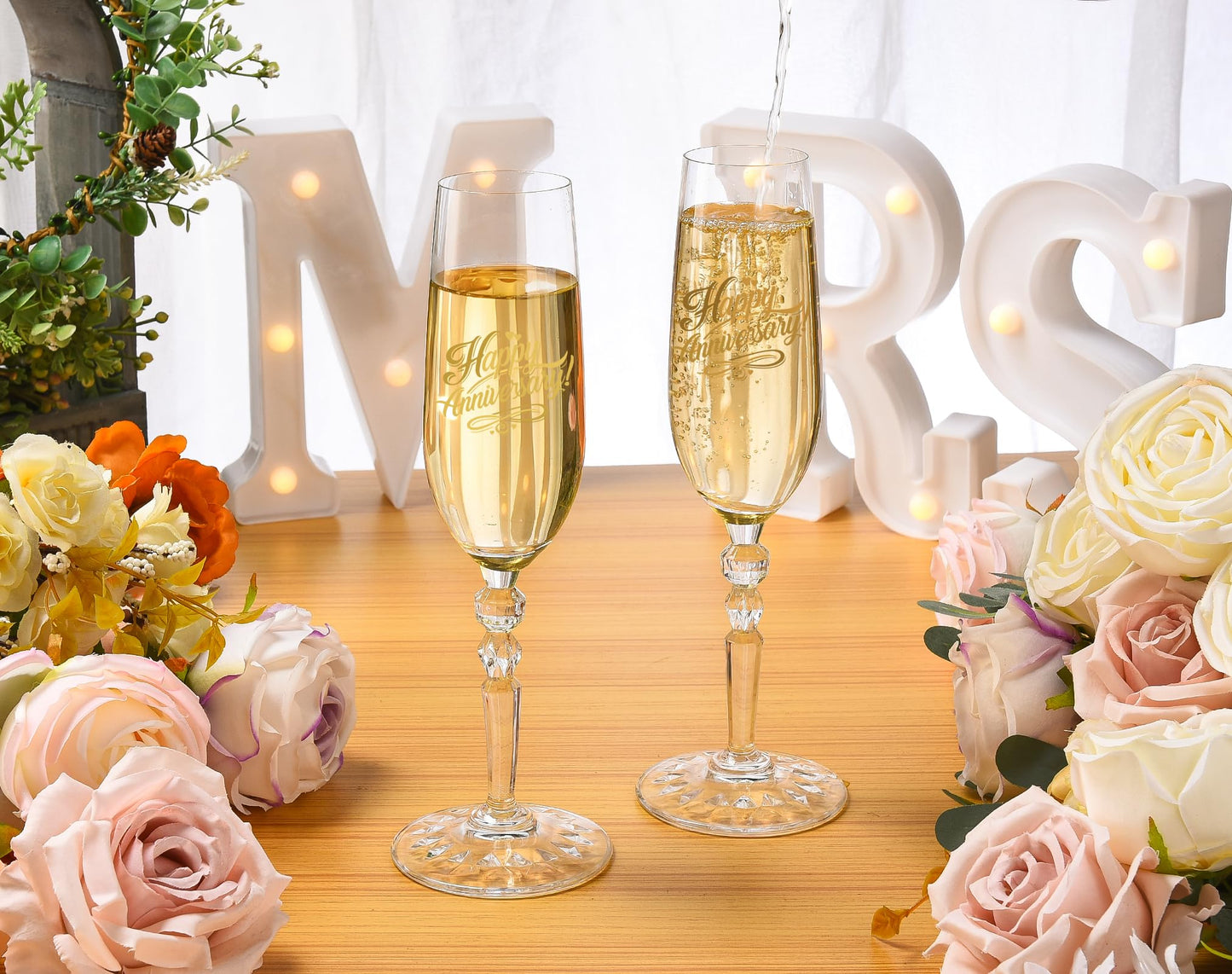 BEKESIN Happy Anniversary Decorations Gifts for Couple. Classical Style Happy Wedding Anniversary Champagne Flutes Glasses for Anniversaries of Any Year, Gifts for Men, Women, Husband, Wife