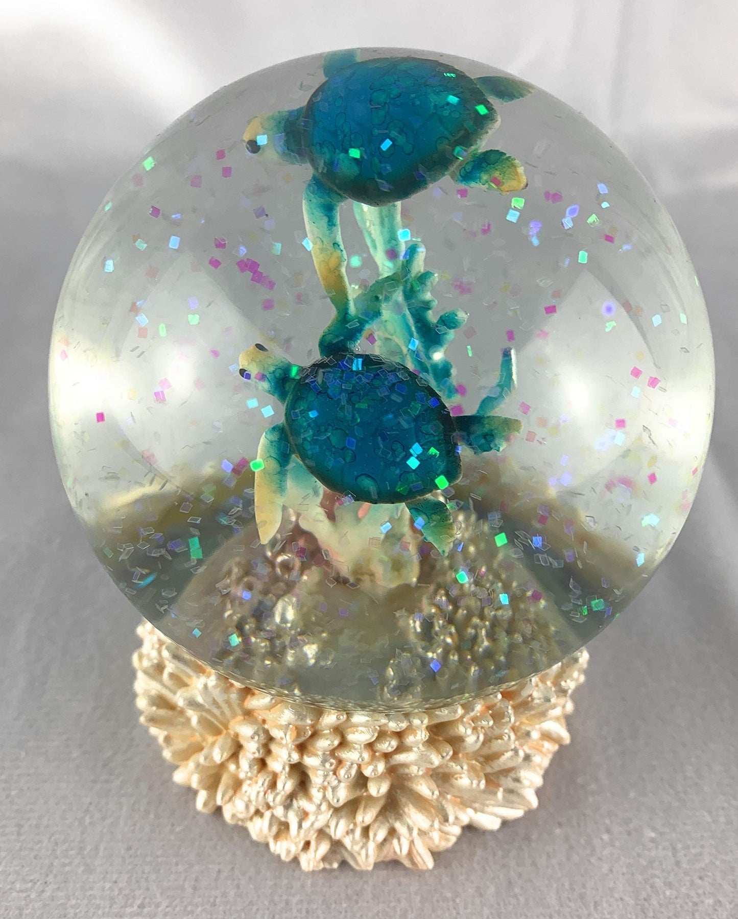 Sea Turtle Snow Globe Ocean Life Beach Themed Gift Decor Figurine, 4.5x3.5 inches