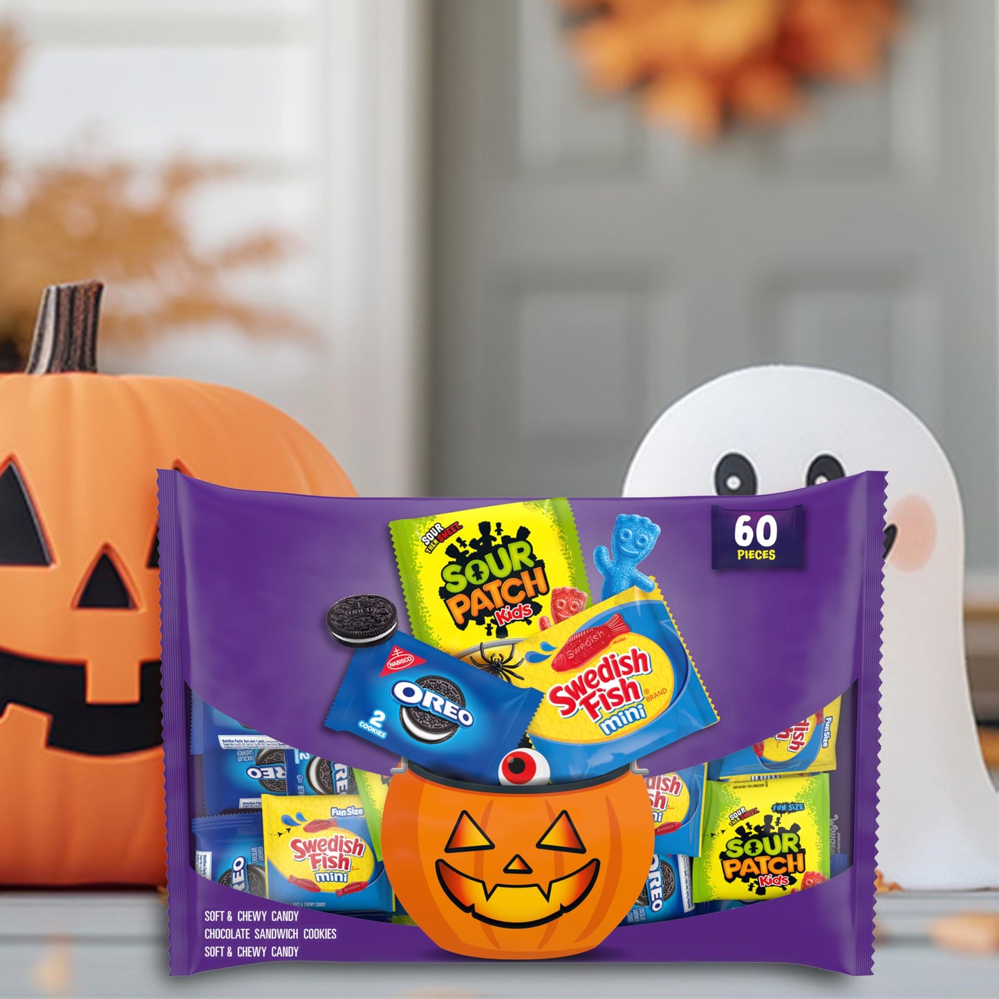 SOUR PATCH KIDS and SWEDISH FISH Mini Soft & Chewy Candy and OREO Chocolate Sandwich Cookies, Halloween Candy and Cookie Variety Pack, Bulk Candy, 60 Trick or Treat Bags