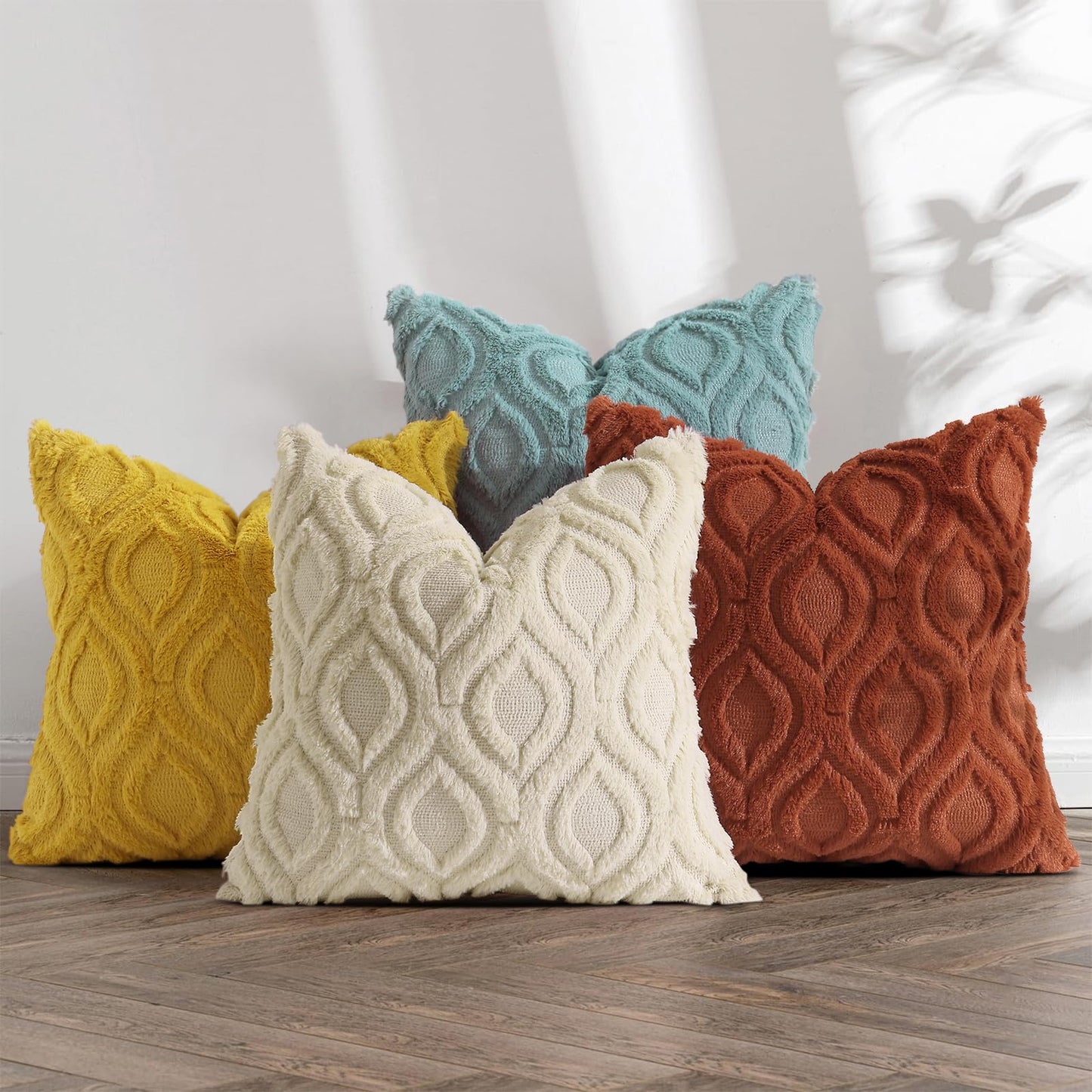 decorUhome Set of 4 Fall Throw Pillow Covers 18x18 Inch, Neutral Decorative Soft Plush Faux Wool Couch Pillow Covers, Farmhouse Pillow Cases for Sofa Bed Living Room Home Decor (Beige/Rust)