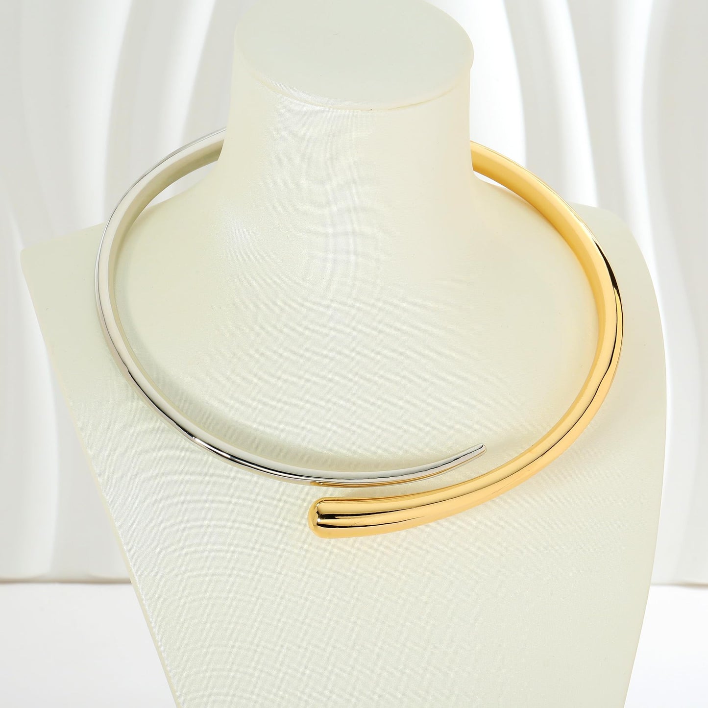 WOWORAMA Two Tone Cuff Choker Necklace for Women Gold Silver Chunky Choker Collar Necklace Mixed Metal Statement Choker Necklace
