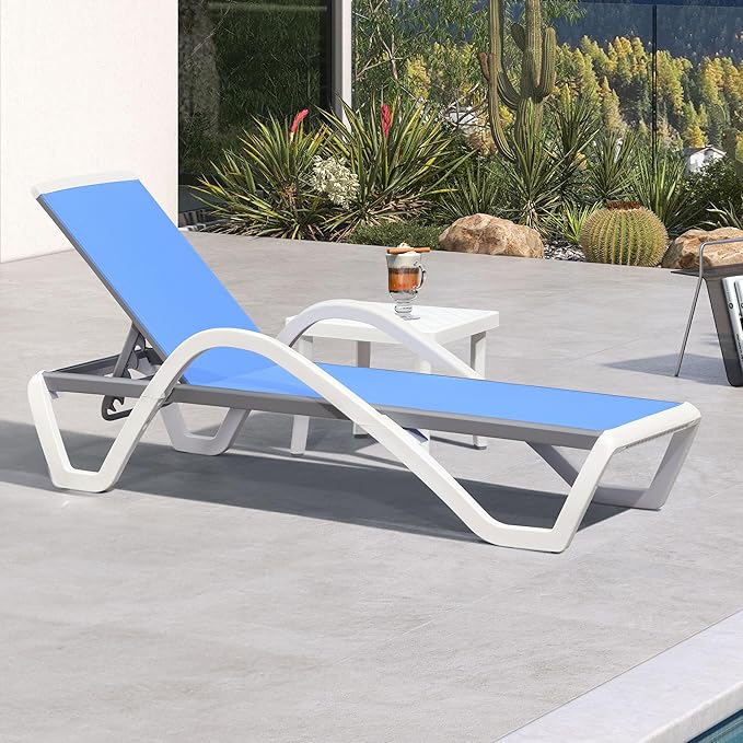 PURPLE LEAF Patio Chaise Lounge Chair Set Outside Aluminum Plastic Stackable Tanning Chairs with Armrests and Side Table for Pool Sunbathing Beach Deck Outdoor Lounger, Royal Blue