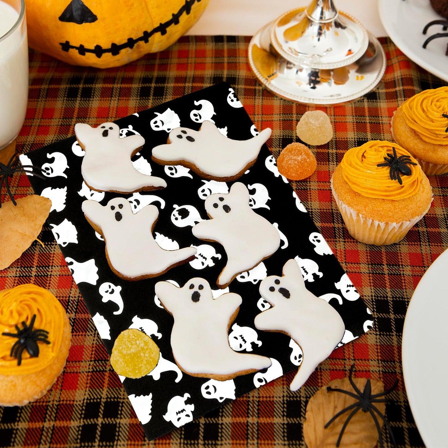 AnyDesign 150Pcs Halloween Wax Paper Sheet Black White Ghost Deli Paper Food Wrapping Paper Waterproof Oil Proof Paper Liners for Party Picnic Kitchen Baking Supplies, 8.3 x 9.8 Inch