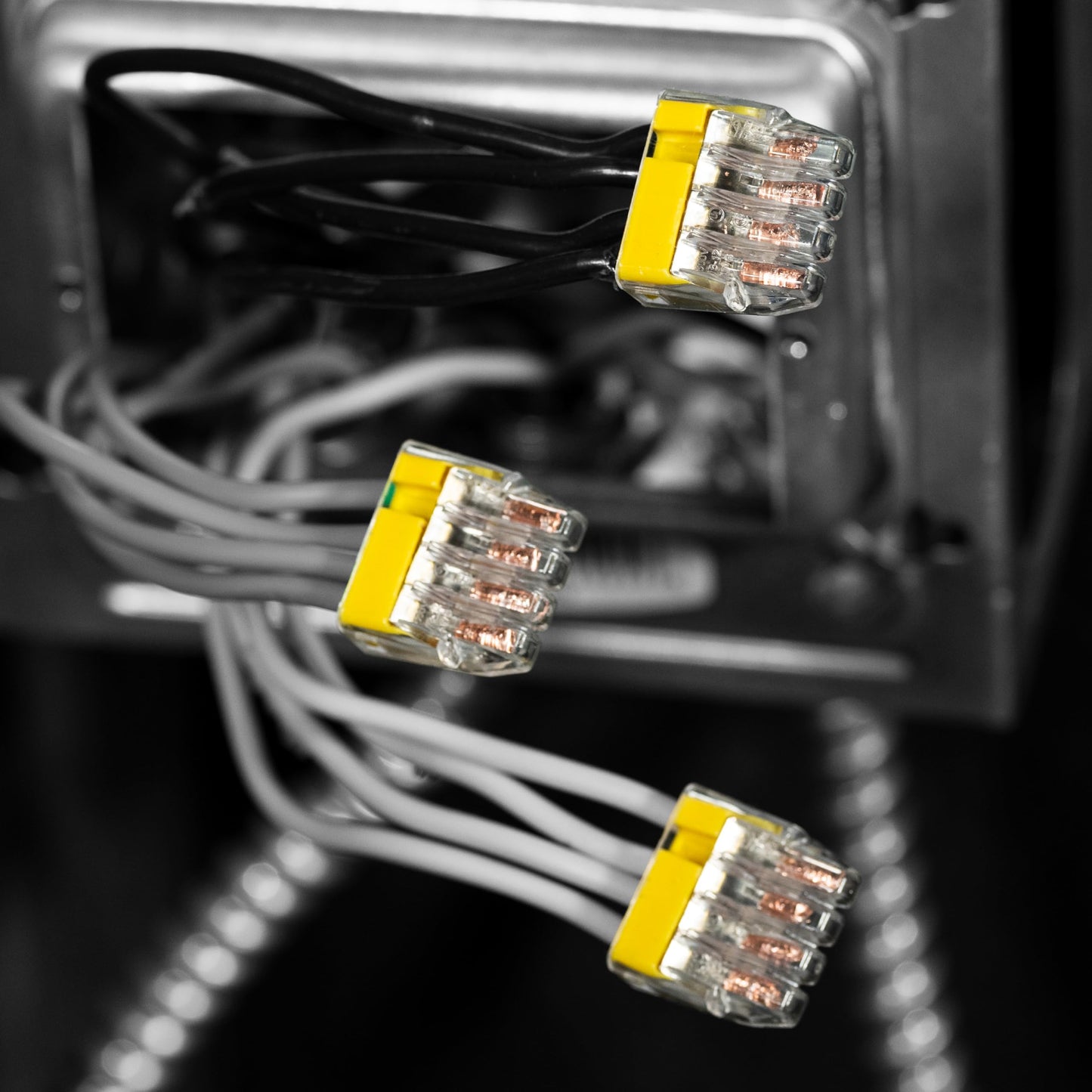 IDEAL Electrical 30-1034P In-Sure Push-In 4 Port Wire Connectors, 12-20 AWG Solid, Yellow (100 Pack)
