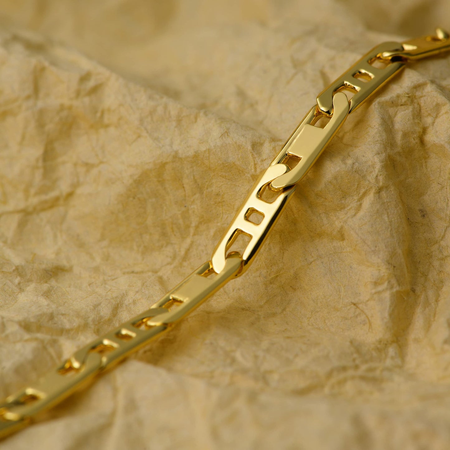 LOYATA Gold Bracelet Gold 14K Gold Plated Dainty Flat Chain Simple Jewelry Gift for Women