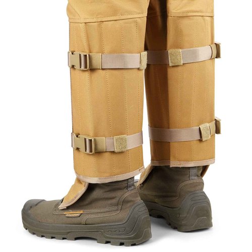 QOGIR Snake Chaps 3 Pack, Snake Guard Gaiters for Briar-Proof Upland Hunting Chap, Waterproof Brush Protector Chaps, Hunting Gaiters with Full Protection for Legs from Snake Bites & Thorns (Camo)