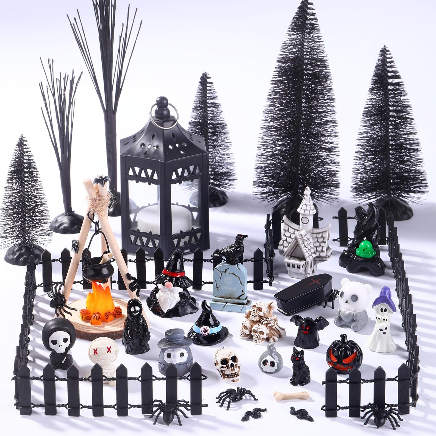 DIYDEC 54pcs Halloween Mini Resin Figures, Tiny Figurines to Hide Toys Little Small Ghost Skull Miniatures Bulk for Halloween Party Favors Bag Fillers Garden Dollhouse Decor