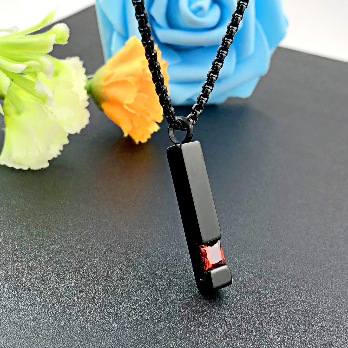 YOUFENG Urn Necklaces for Ashes Birthstone Cube Urns for Human Ashes Memorial Cremation Urn Locket Keepsake Ashes Jewelry (Janua