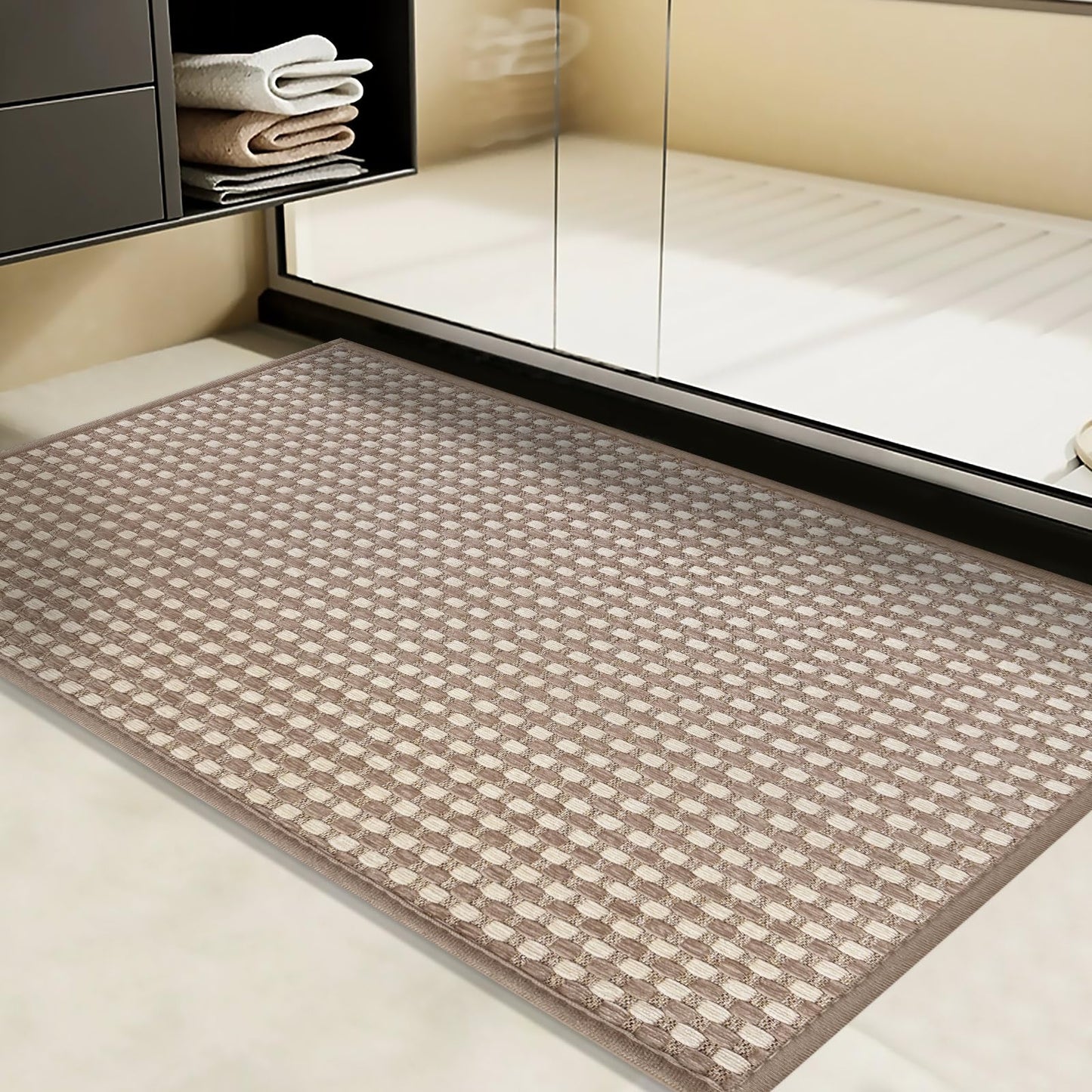 Bath Mat Ultra Thin Bathroom Rugs, Soft Braided Non-Slip Washable Bath Mat, Super Absorbent Bath Rug Mat, Rubber Backing, Fit Under Door Bathroom Floor Tub, Brown Checked Pattern,16"×24"