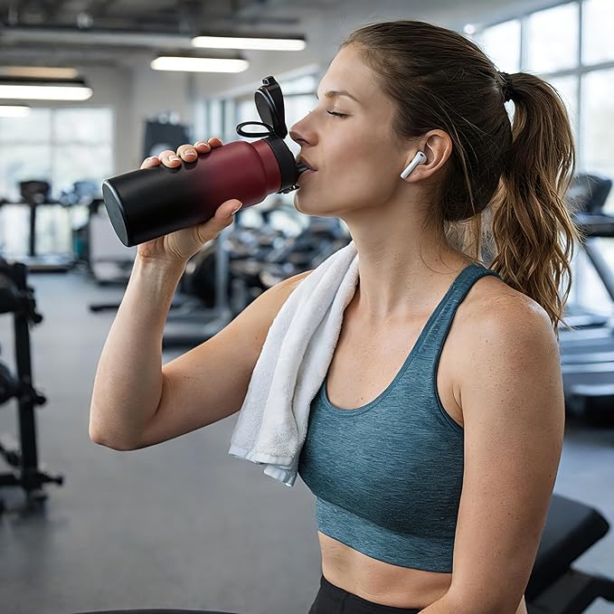 Fanhaw 20 Oz Insulated Stainless Steel Water Bottle with Chug Lid – Wide Mouth, Leak-Proof, BPA-Free – Ideal for Kids, Adults, Sports, Gym, and Outdoor Use (Red Black)
