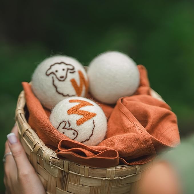 Woolly’s Wool Dryer Balls (Pack Of 3) | 100% Pure New Zealand Wool | Reduces Drying Time up to 40% | Chemical-Free Fabric Softener