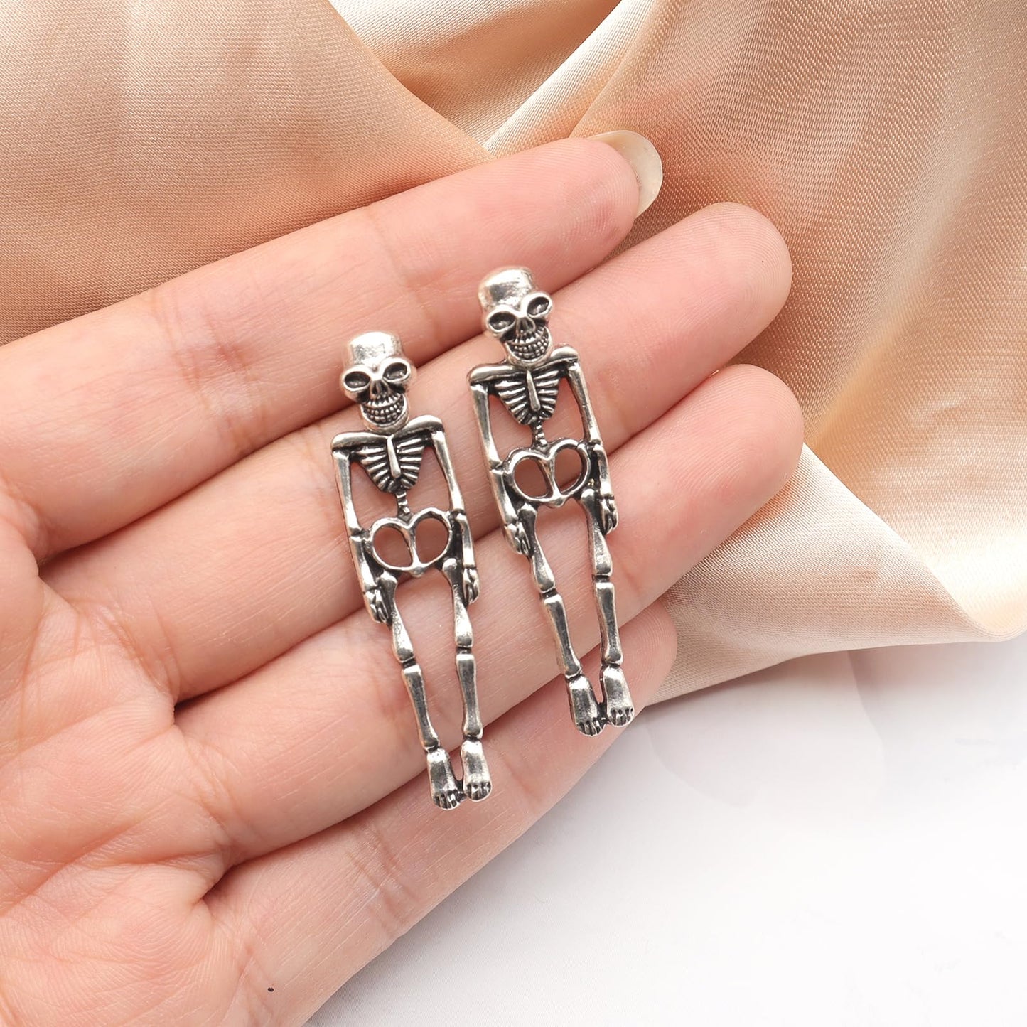 Halloween Gothic Skeleton Unique Earrings Punk Human Skull Funny Earrings Ghost Groom Bride Front Back Stud Earrings for Women