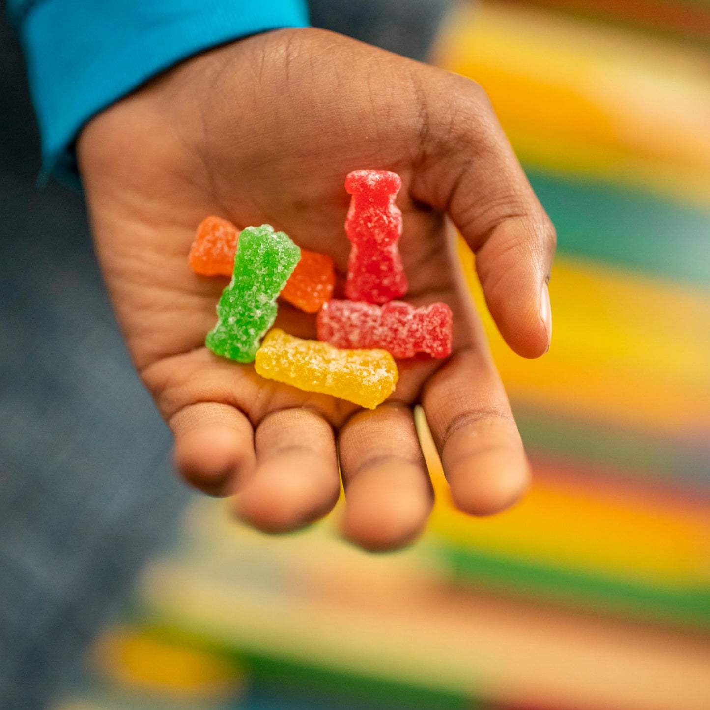 SOUR PATCH KIDS and SWEDISH FISH Mini Soft & Chewy Halloween Candy Variety Pack, Bulk Candy, 80 Trick or Treat Bags