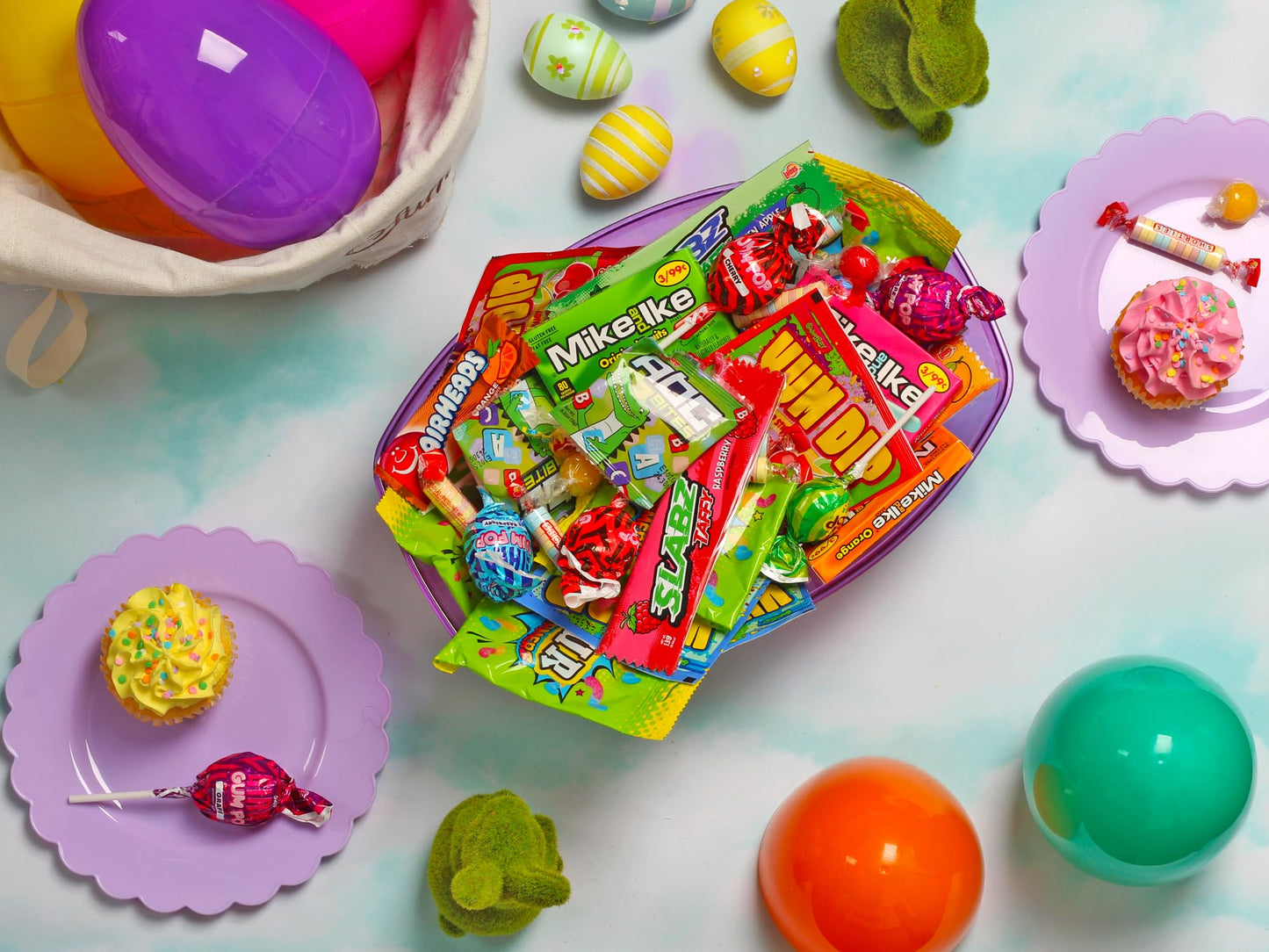 Halloween Bulk Candy - 12 Pounds - Back To School Teacher's Favors - Individually Wrapped Candies - Schools, Offices, Claw Machine