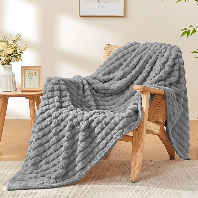 BEDELITE Updated Grey Throw Blanket for Couch and Bed- Super Soft and Warm 3D Checkered Fluffy Fuzzy Fleece Blanket, Luxur...