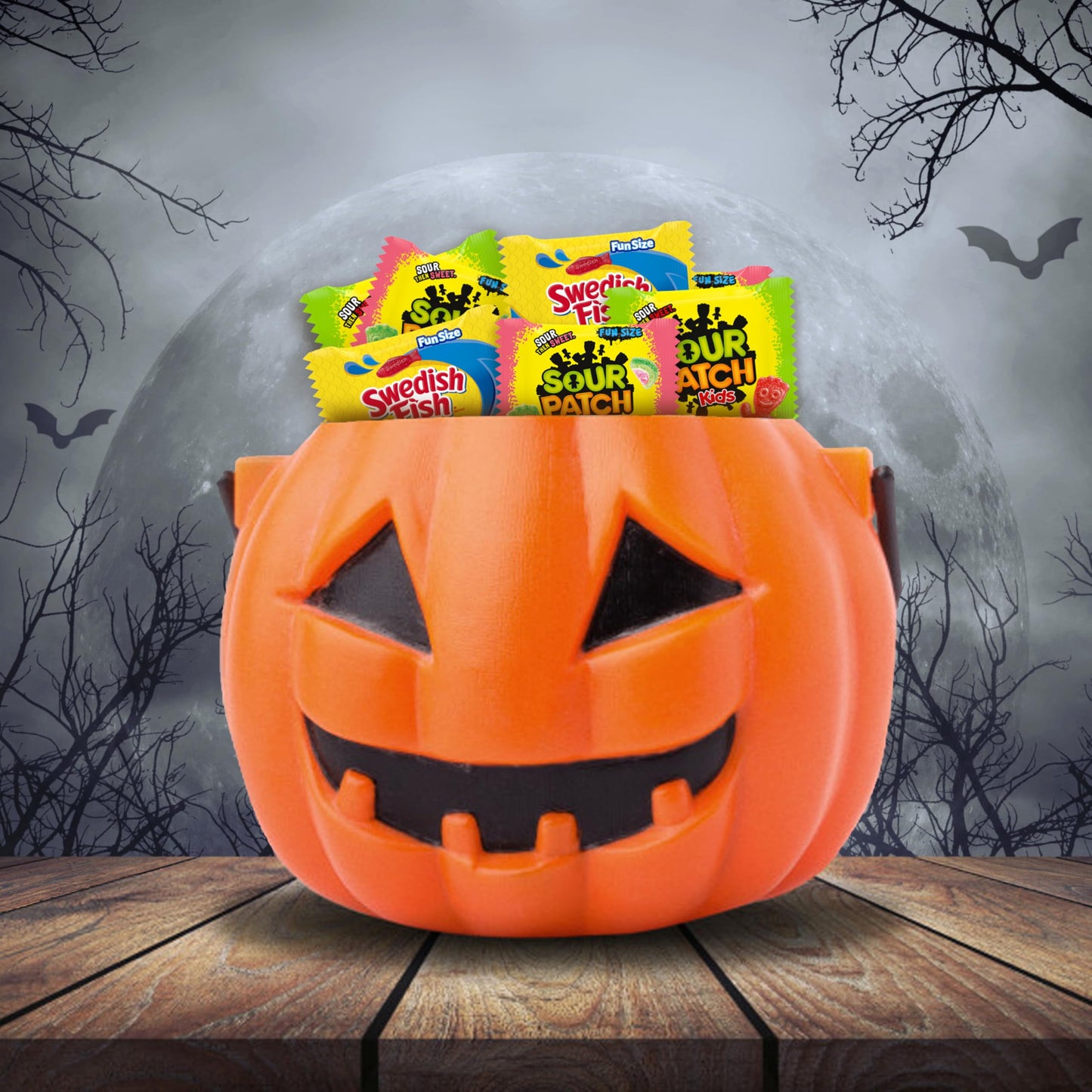 SOUR PATCH KIDS and SWEDISH FISH Mini Soft & Chewy Halloween Candy Variety Pack, Bulk Candy, 80 Trick or Treat Bags