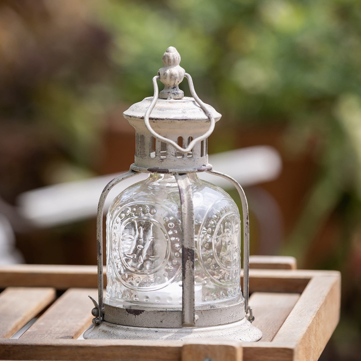 Stonebriar Antique White Metal Votive Candle Lantern with Handle