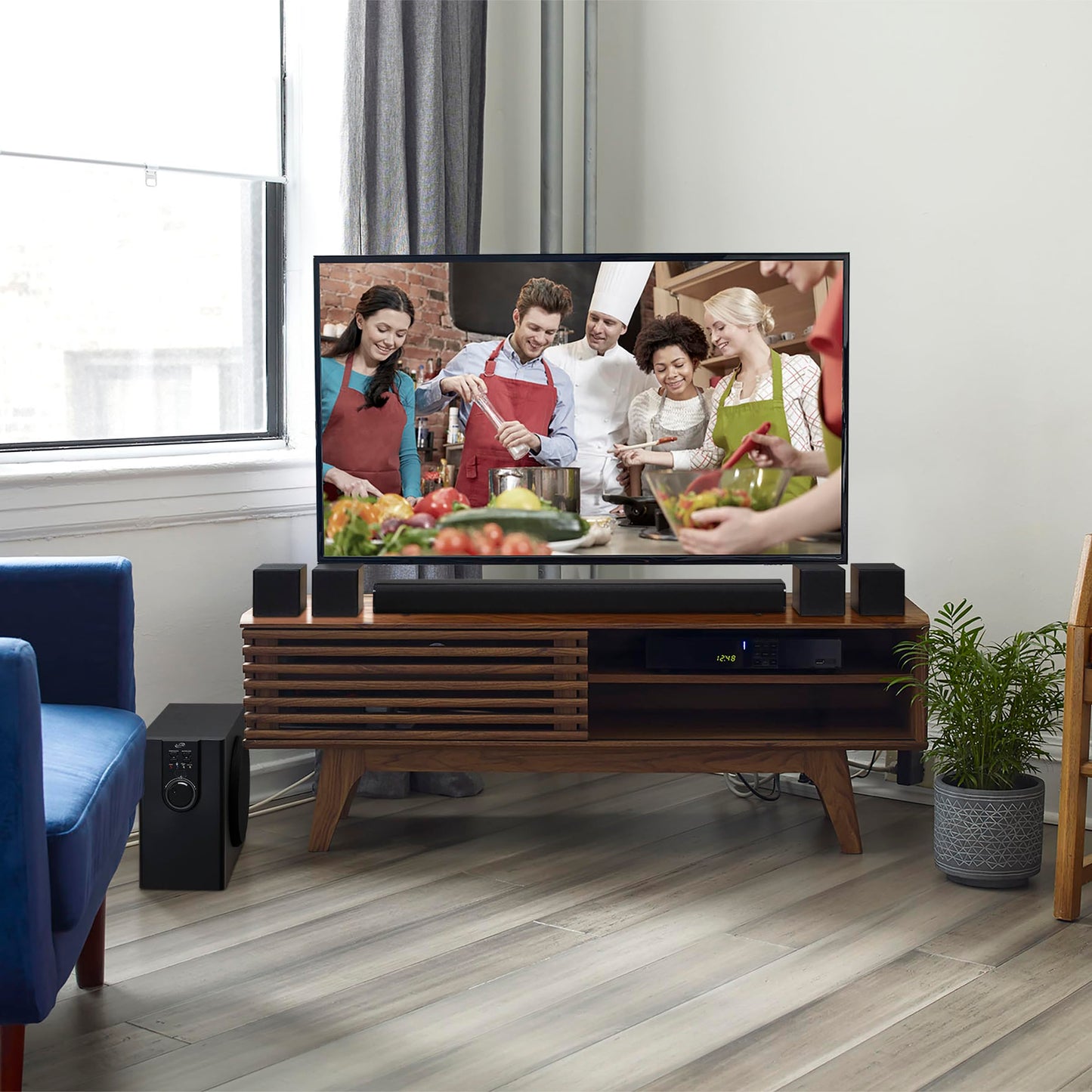 iLive Electronics 5.1 Home Theater System with Bluetooth, 6 Surround Speakers, Wall Mountable, Includes Remote, Black (IHTB159B)
