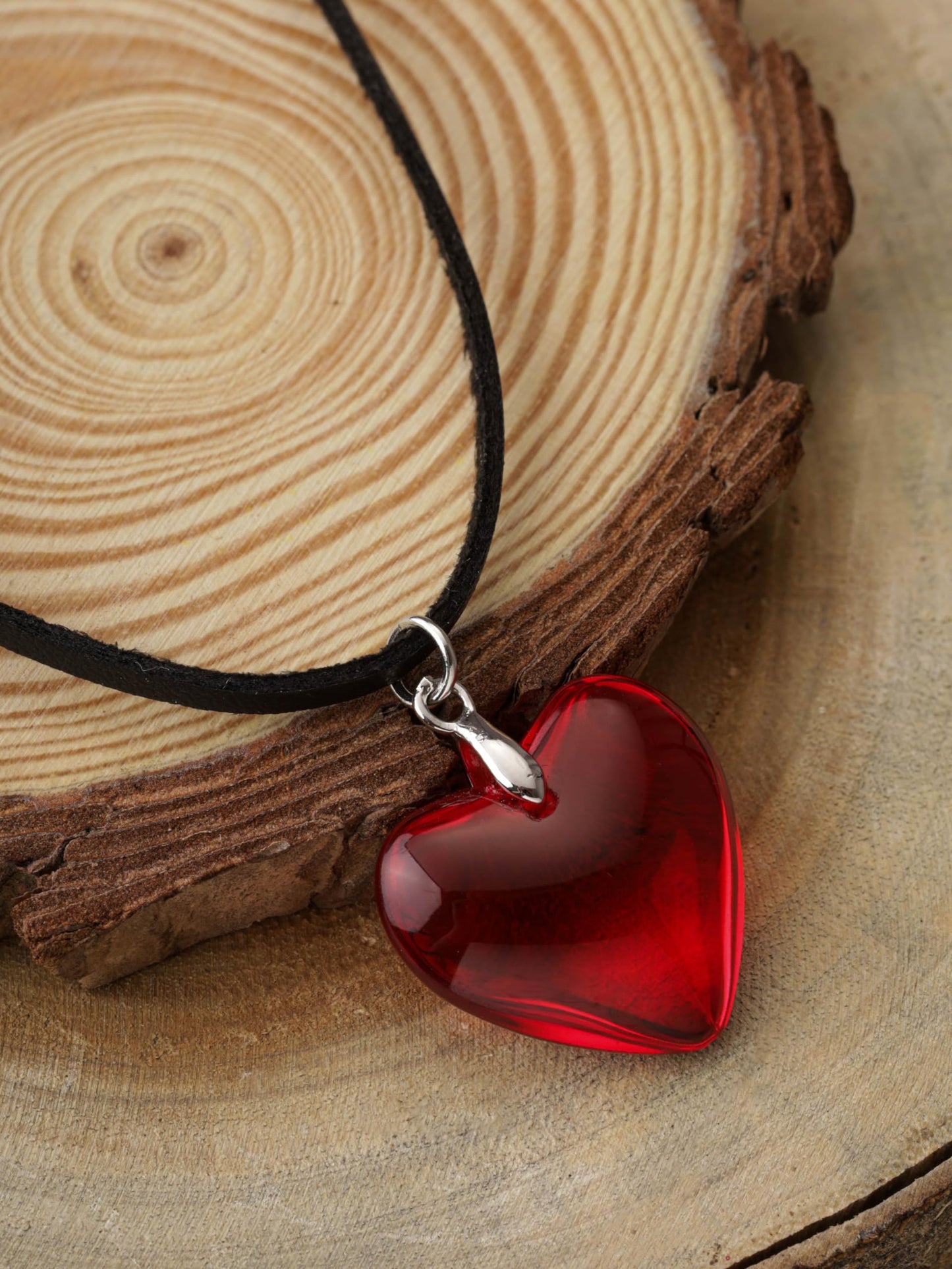 Sacina Goth Vintage Layered Red Heart Choker Necklace, Heart Necklace for Women, Black Choker, Gothic Necklace, Y2k Necklaces, Valentine Gift, Christmas Jewelry Gift For Women