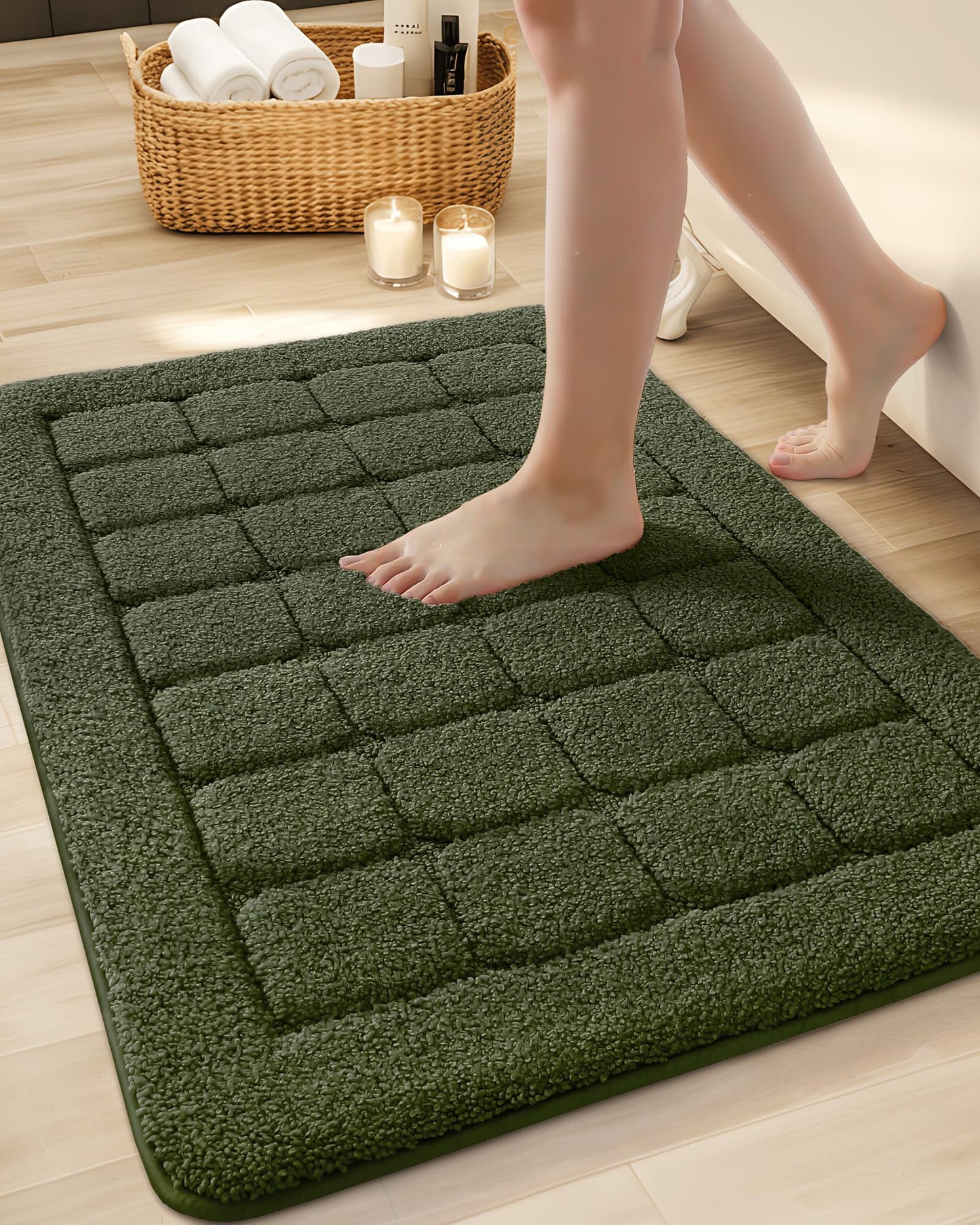 Color&Geometry Green Bath Mat Non Slip Washable- 17"x30" Luxury Absorbent Bath Mats for Bathroom, Sink, Bathtub, Thick Soft Shower Mat Outside Shower