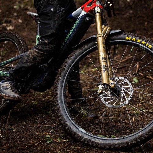 MAXXIS Forekaster - 29x2.40WT - 3CT, EXO+, E50 | 3C MaxxTerra - EXO, EXO+ - E25 Rating, Tubeless | Optimal for Modern, Mid-Travel Trail Bikes and Ebikes