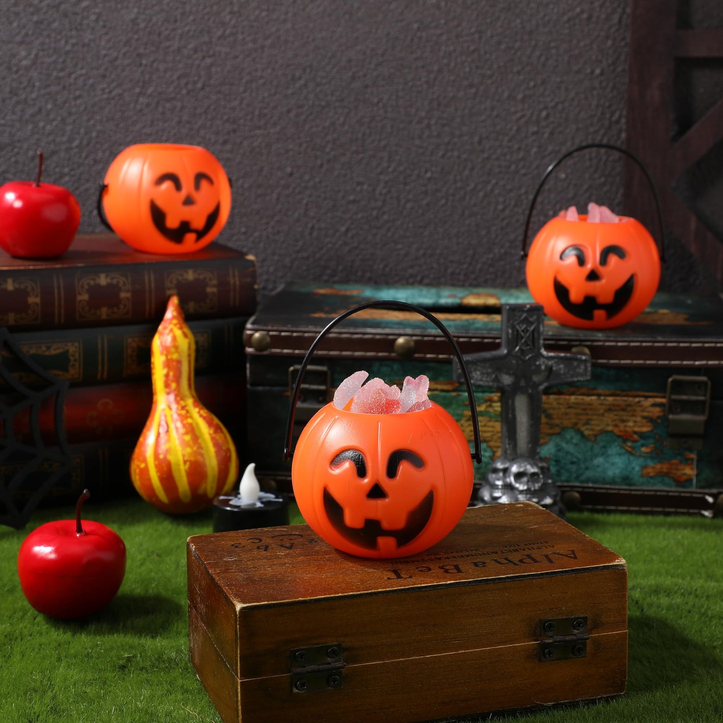 HEALLILY 20 Pcs Halloween Pumpkin Candy Buckets for Nightclub Bar