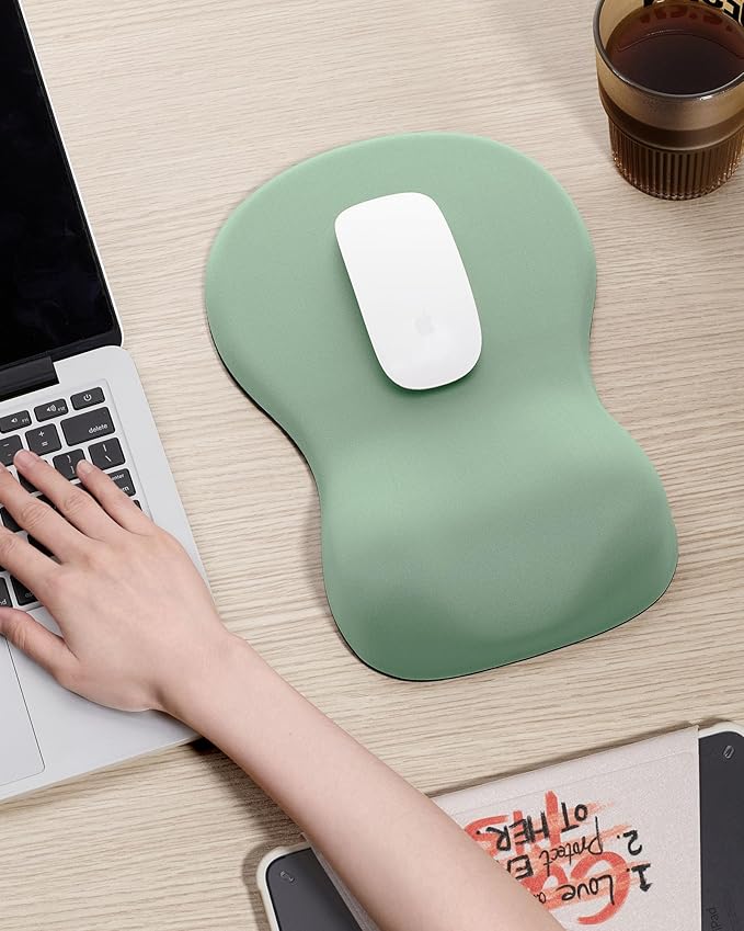 Ergonomic Mouse Pad with Wrist Rest, Mousepad with Wrist Support, Non-Slip Hard Base Mouse Pads, Portable for Office/Home/Travel Work(Green)