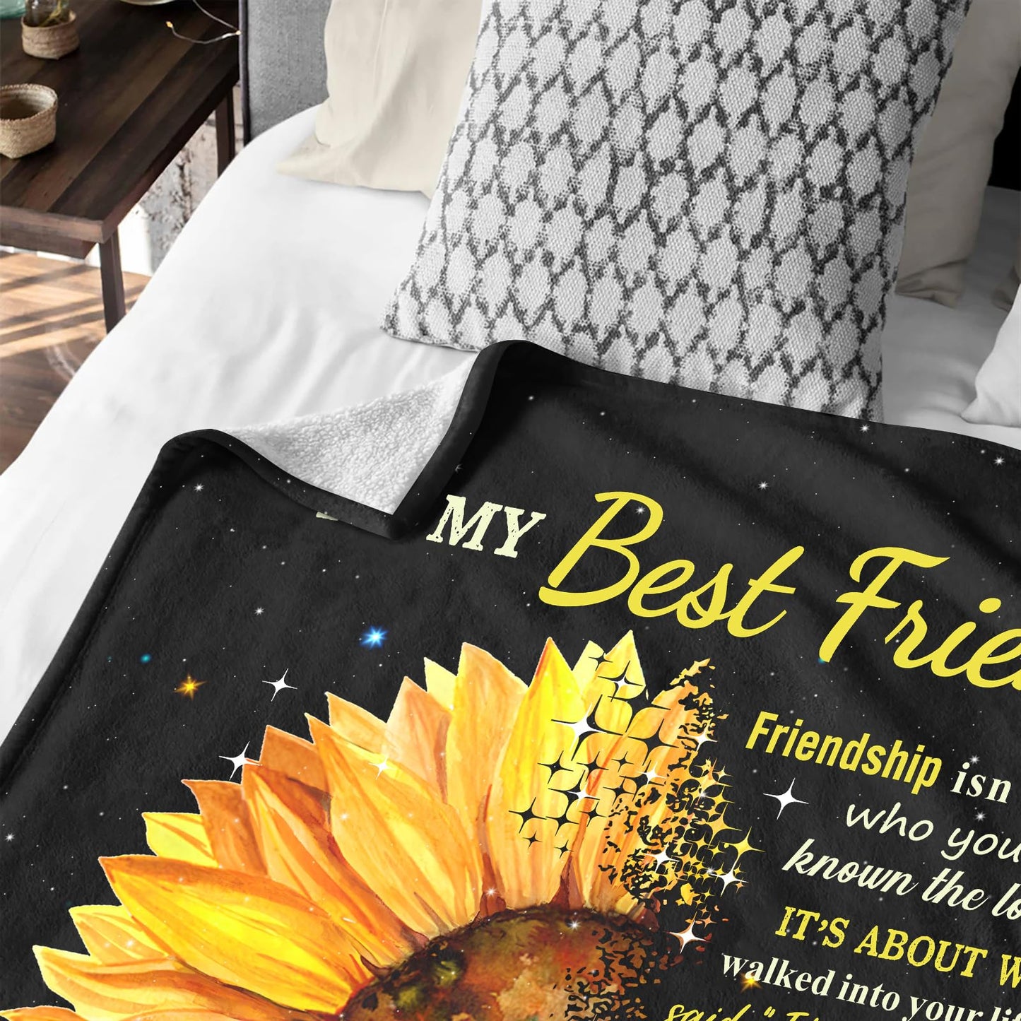 Guqklout Gifts for Best Friend Woman Female, Best Friend Birthday Gifts for Women, Besties Gift for Women, BFF Gift, Bestie Present Throw Blanket 60x50 Inch