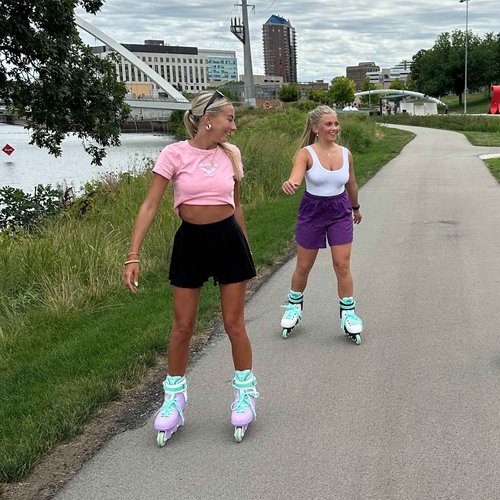 Rollr GRL Ocean Shore Inline Skates Grapemallow Size M06/W07