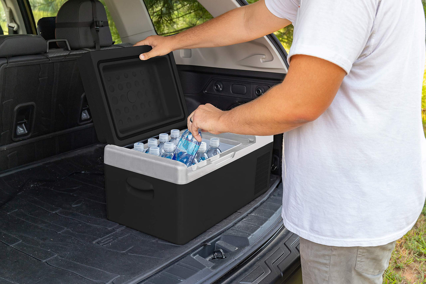 Camco CAM-200 AC 110V DC 12V 20 Liter Portable Compact Refrigerator w/Single Zone Cooling/Freezing and Vehicle Outlet Cables for Camping & Road Trips