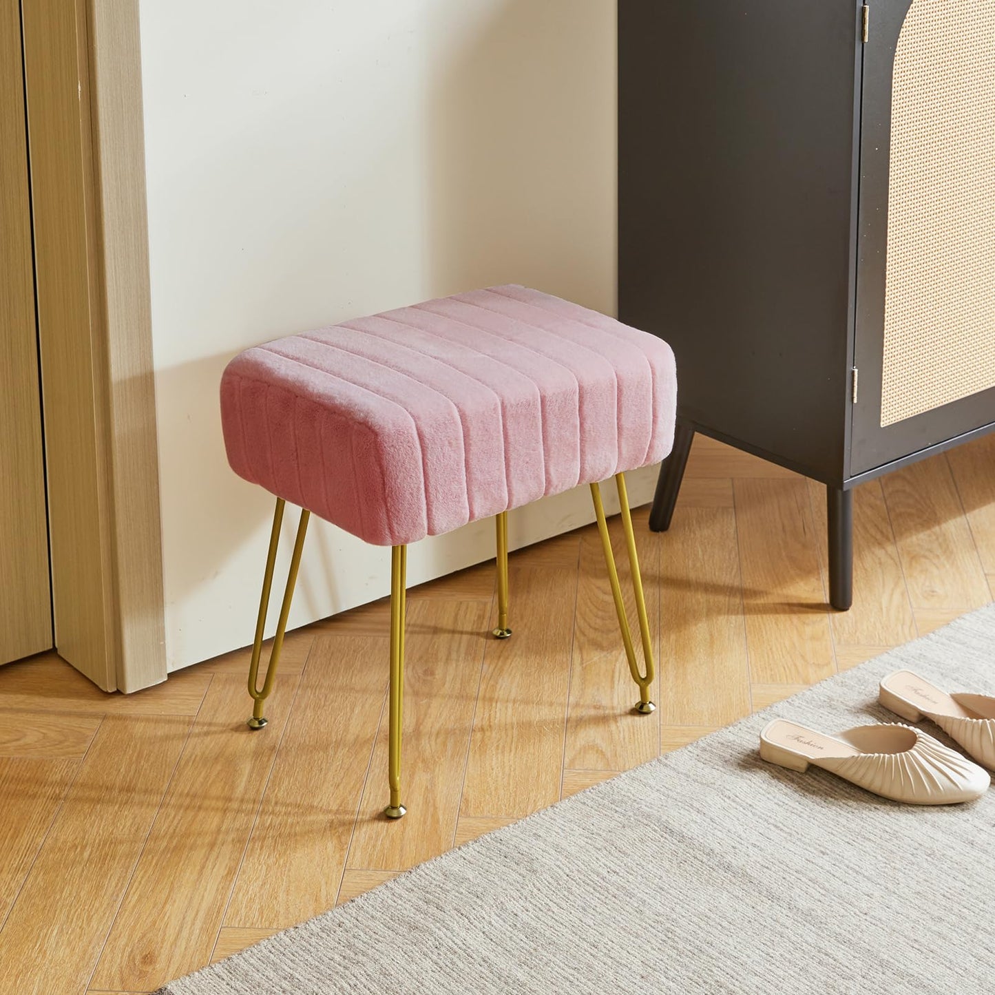 IBUYKE Velvet Rectangular Footrest Ottoman, Makeup Vanity Stool Side Table, Velvet Dressing Table Seat, Pouf Couch Stool, Golden Steel Legs, Pink LG-51P
