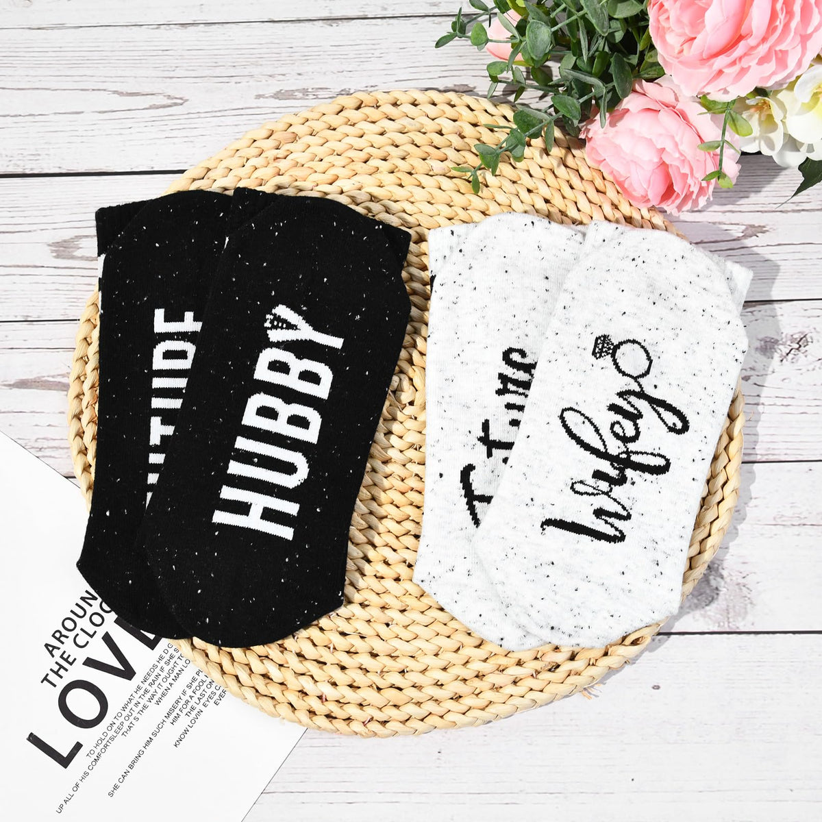 Behufun Engagement Gifts for Couples 2025, Gifts for Newly Engaged Couples, Wedding Socks Bride and Groom Socks