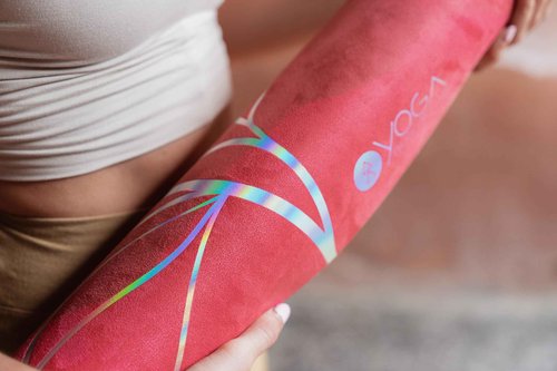 YOGA DESIGN LAB | The Combo Yoga Mat | Lightweight, Foldable, Eco Luxury | Ideal for Hot Yoga, Bikram, Pilates, Barre, Sweat | 1.5mm Thick | Includes Carrying Strap! (Iris, 1.5mm)