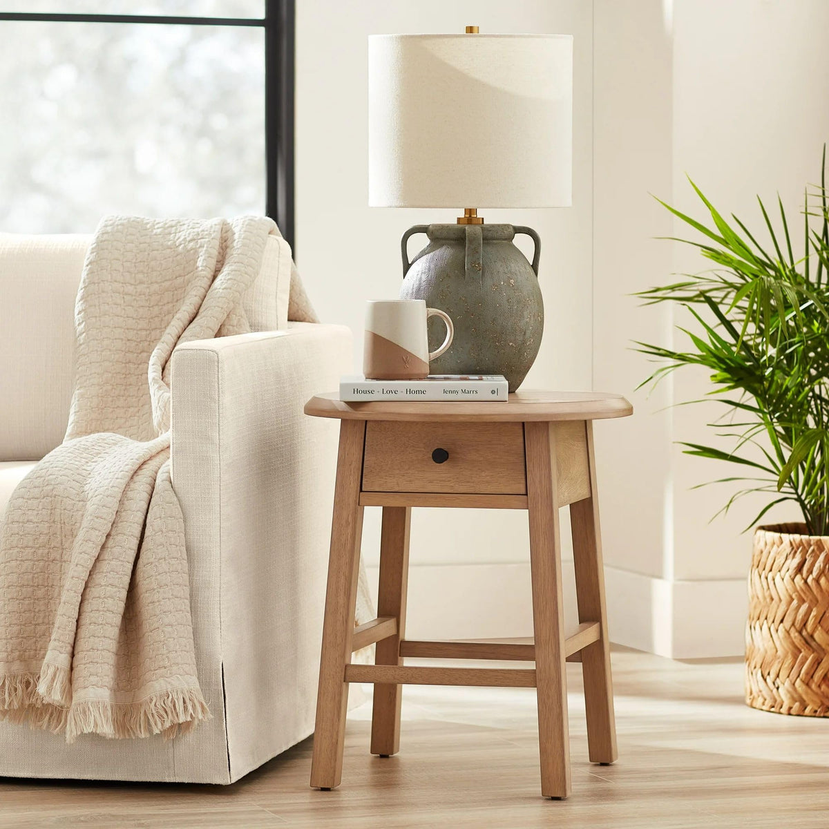 Set of 2 Solid Rubberwood Round Side Tables with Drawer, Natural Oak Painted Finish Sofa End Tables & Nightstands for Living Room, Bedroom