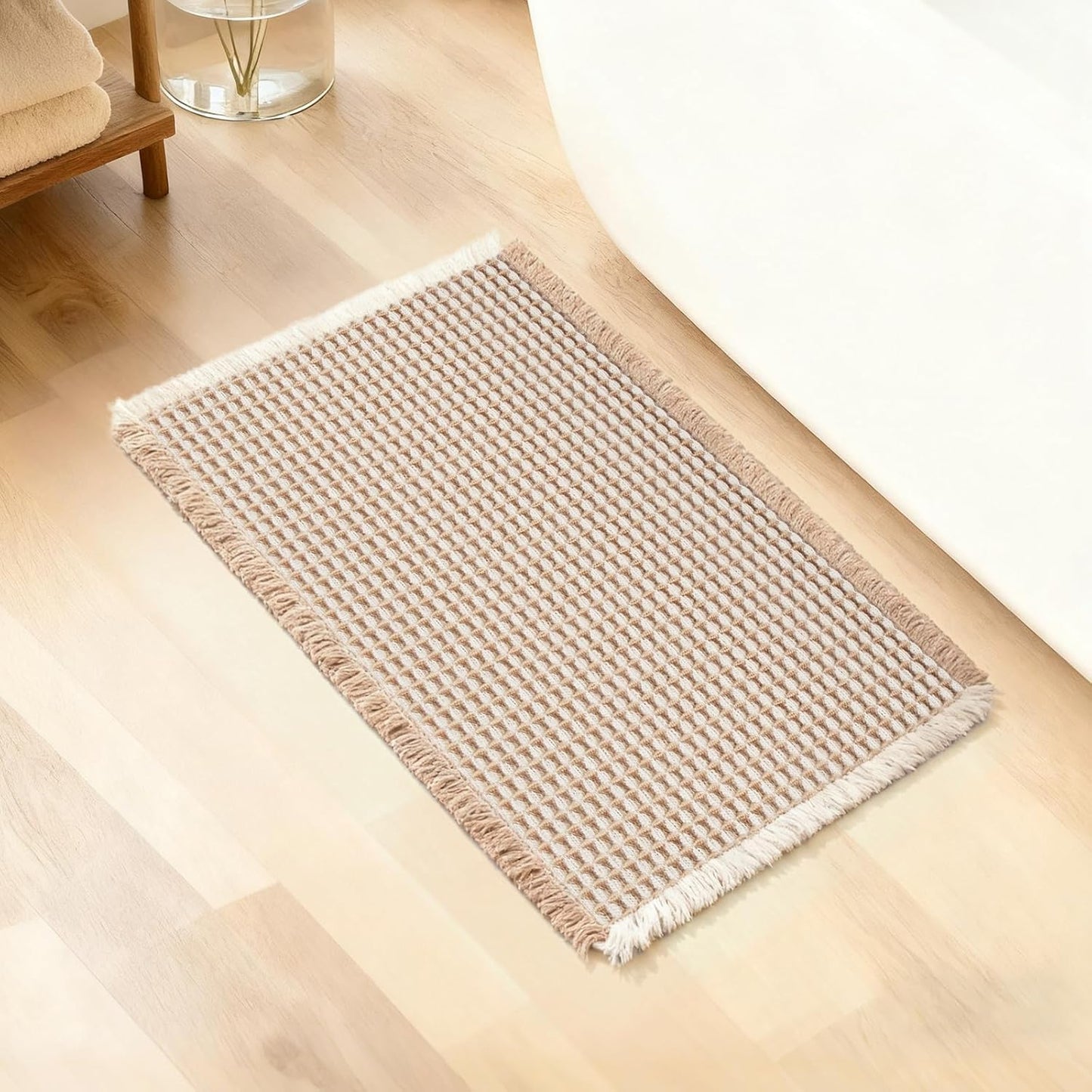 ArtyCozy Waffle Bath Mat, Super Absorbent Soft Non-Slip Boho Bath Rugs with Flat-Woven Hot Glue Backing for Bathroom, Machine Washable Bath Mats, 20" × 32", Brown & White