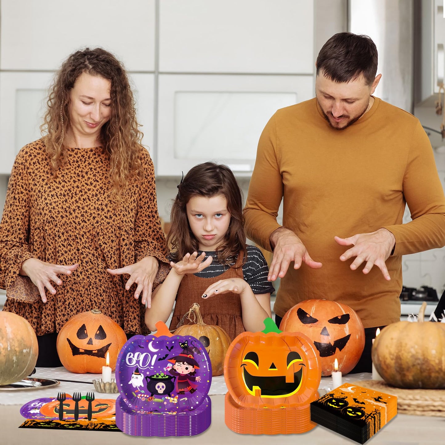 YQUQWN 48 PCS Halloween Pumpkin Shaped Paper Plates and Napkins Set, Perfect for School Events, Holiday Celebrations, Trick-or-Treat Parties, and Themed Gatherings, Disposable and Fun Decor