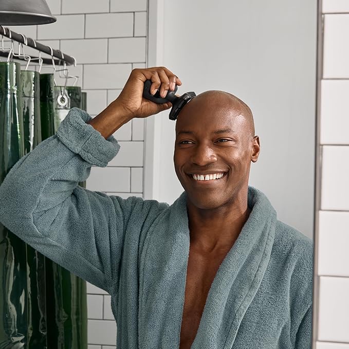 MANSCAPED® The Dome Shaver™ Plus Men’s Head Shaver – Four Double-Track Rotary Blades with SkinSafe® & FlexAdjust Technology, Waterproof, USB-C Charging, Magnetic Detachable Blade Pad, Travel Lock